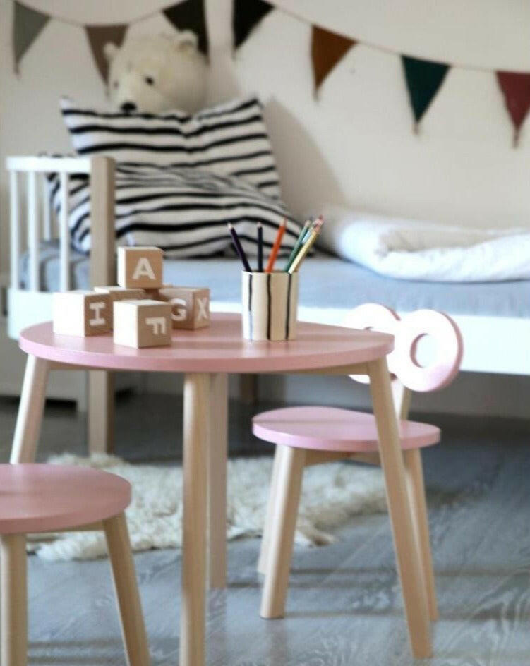 Double-O Chair In Pink  Ooh Noo