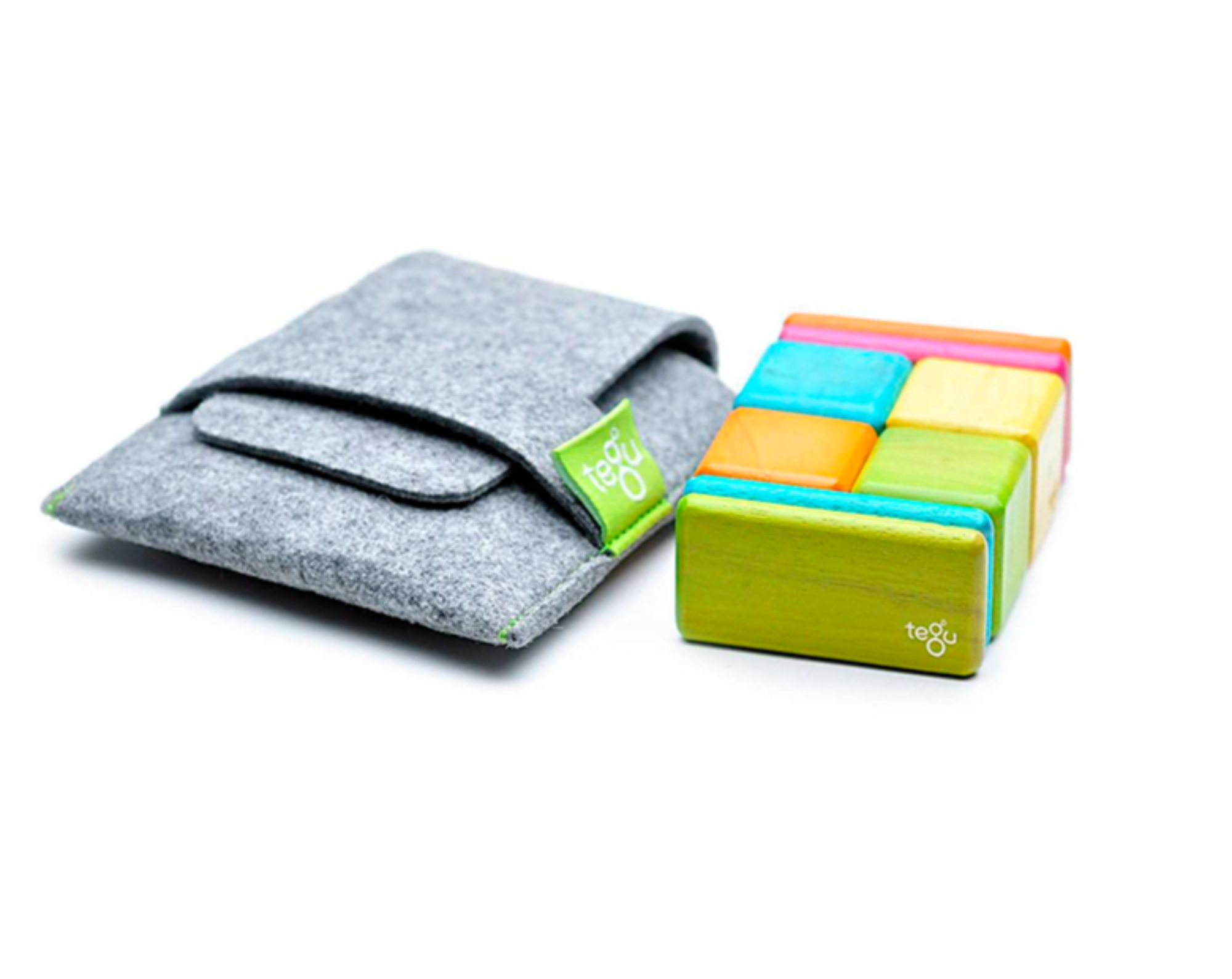 Tegu Original Pocket Pouch Magnetic Wooden Blocks 8 pieces Kids Toys Tegu