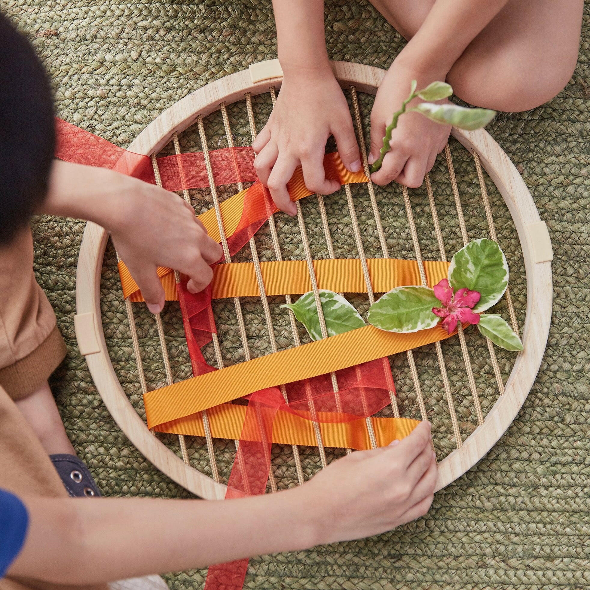 Jumbo Weaving Frames Kids Toys Guidecraft