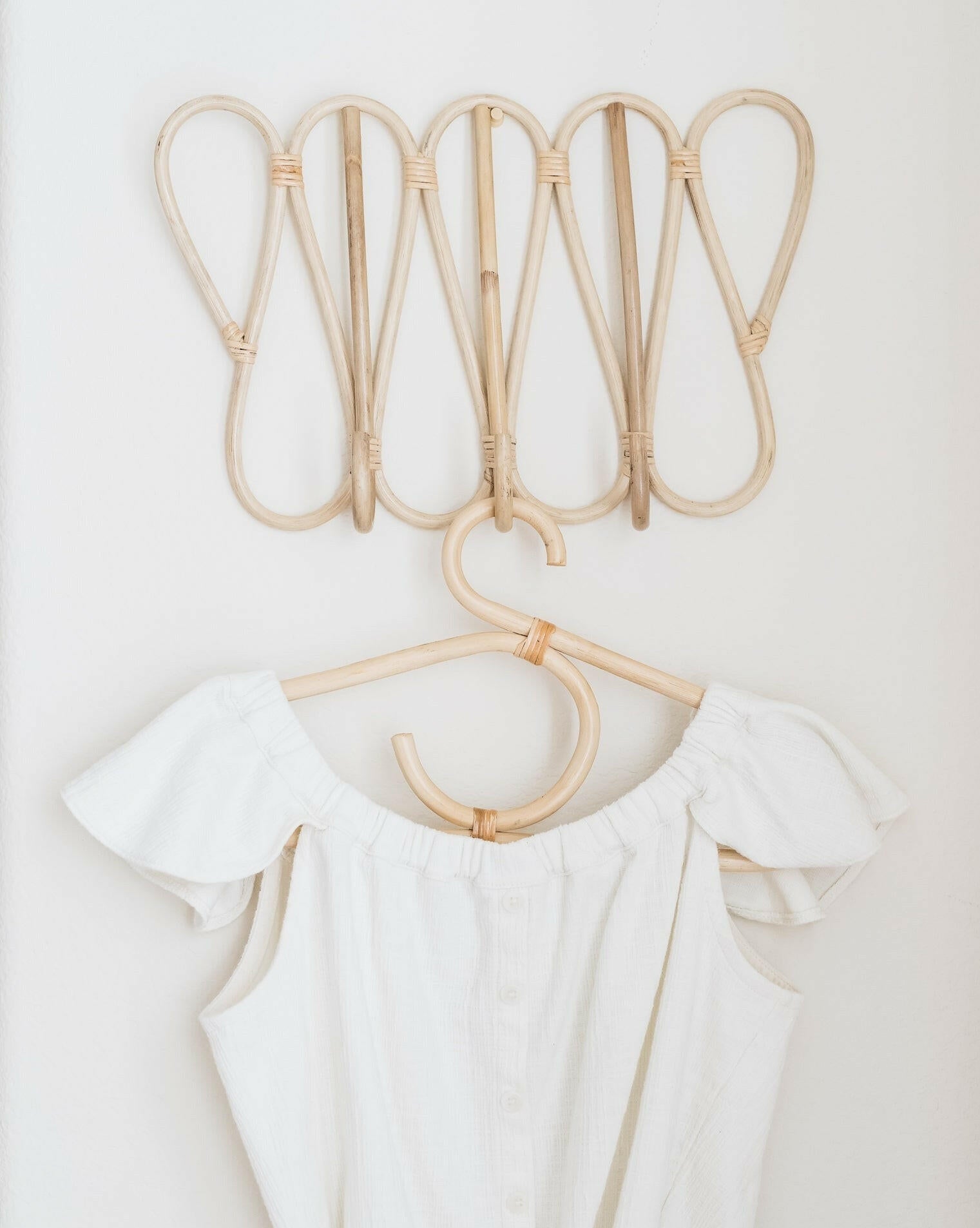 Rattan Full Sized Hangers Organization Ellie & Becks Co.
