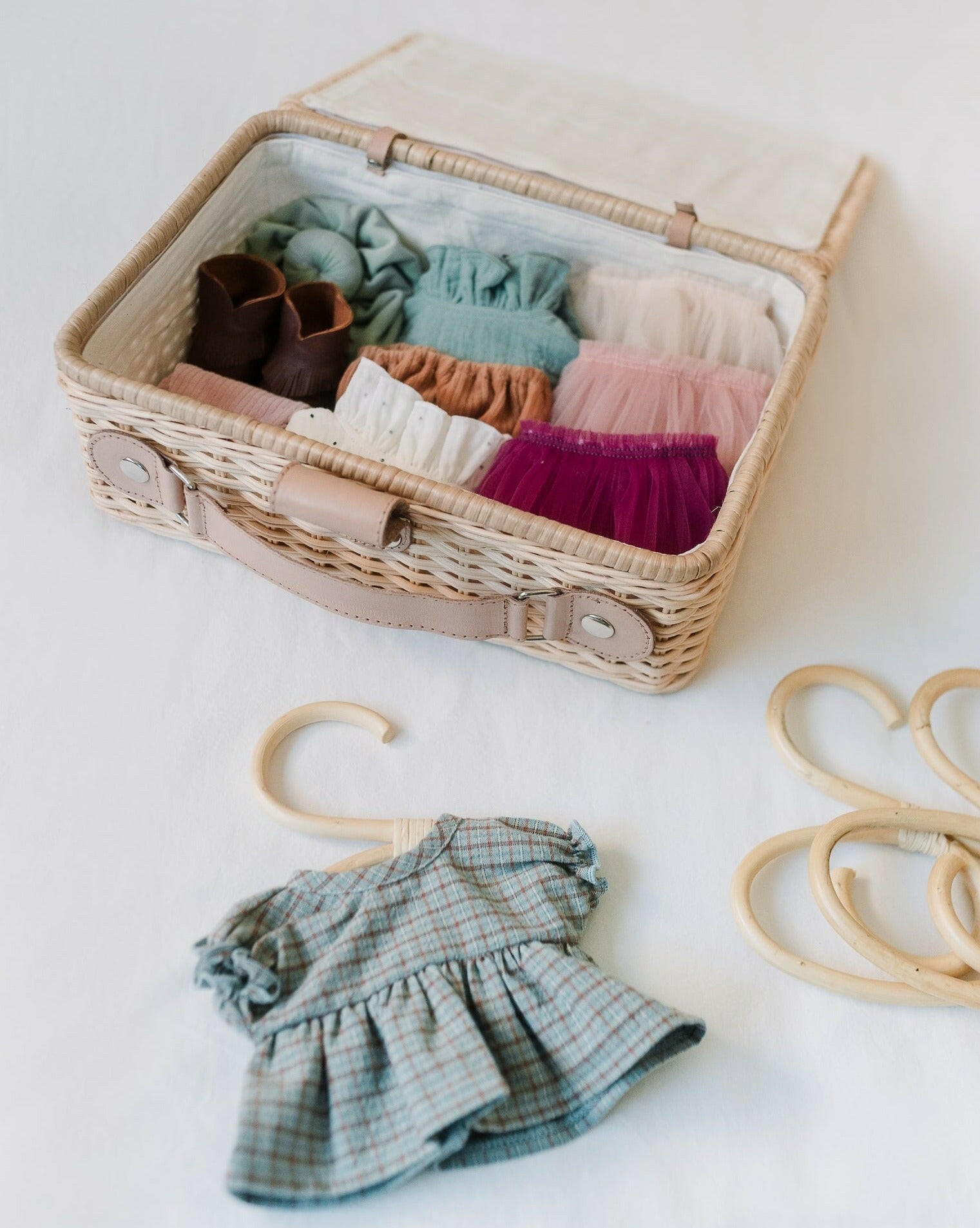 Wicker Suitcases Organization Ellie & Becks Co.