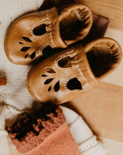 Lotus Leather Baby T-Strap Shoe - Tribe Shoes Starry Knight Design
