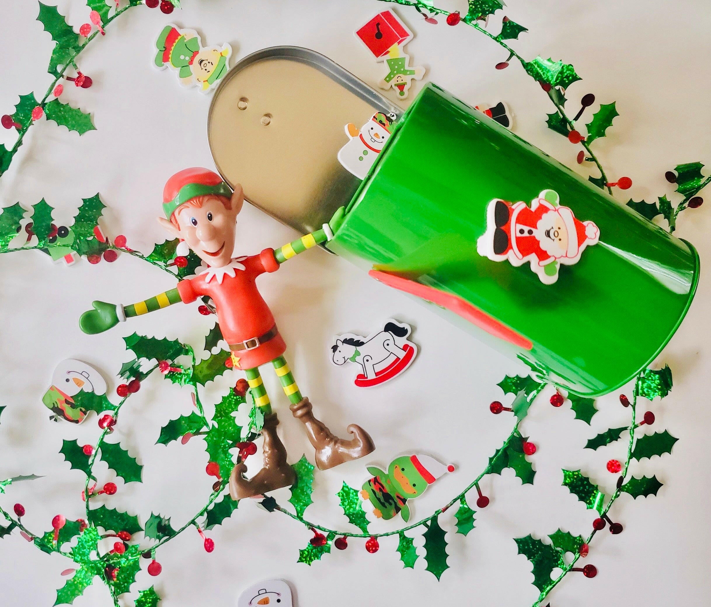 Santas Elf Friend Holiday Magino Kids