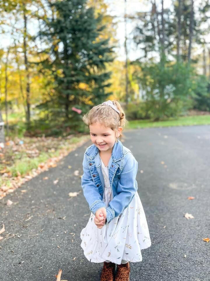Classic Twirl in Dried Floral Apparel & Accessories Ollie Jay