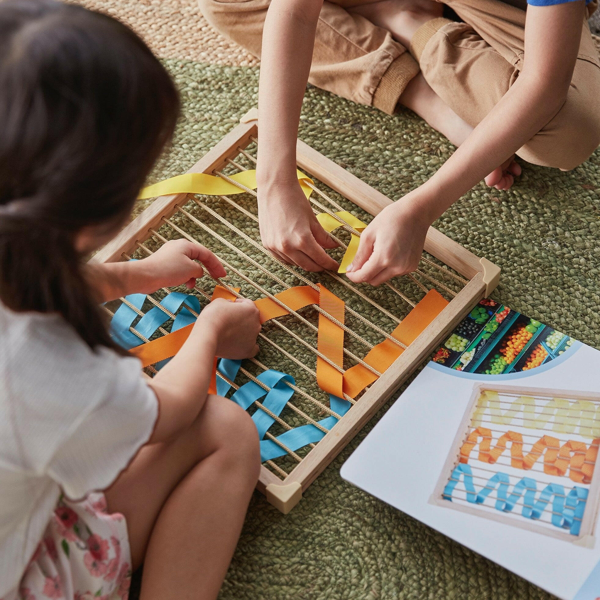 Jumbo Weaving Frames Kids Toys Guidecraft