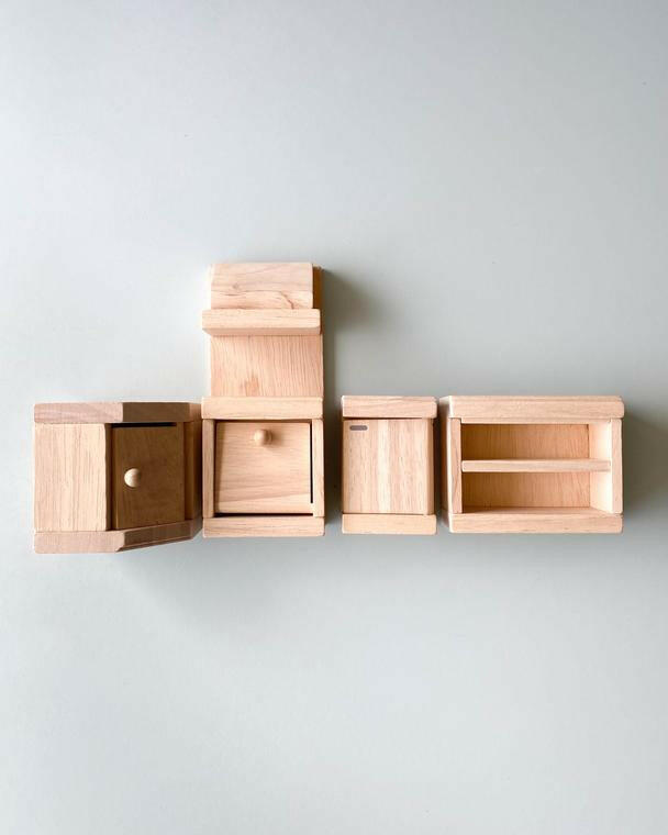 Wooden Dollhouse Kitchen Set - Classic Dollhouse Furniture PlanToys