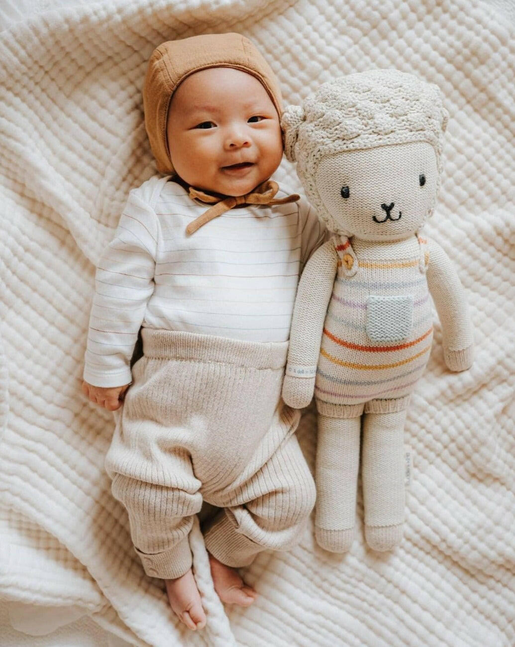 Avery the Lamb Stuffies Cuddle + Kind