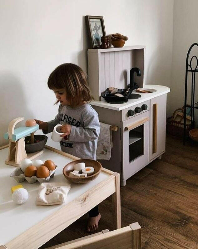 Stand Mixer Set Pretend Play PlanToys