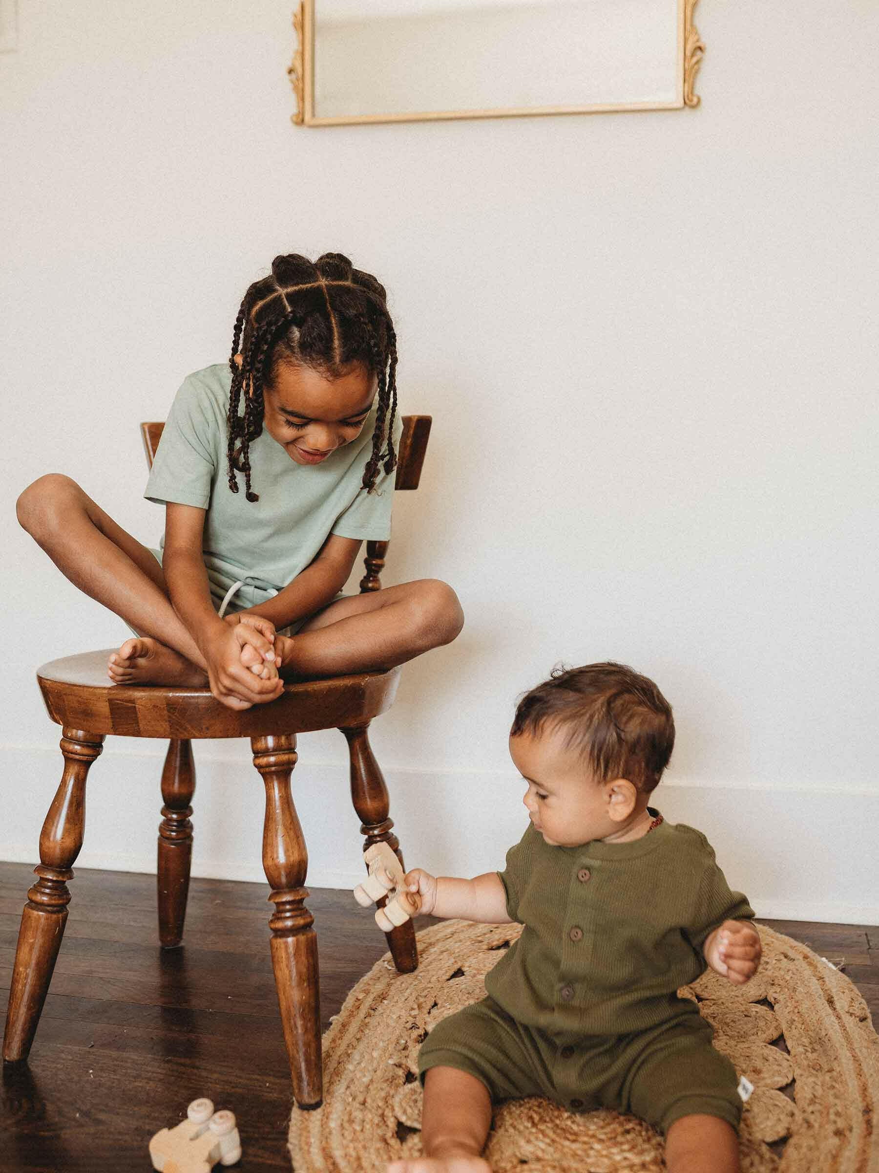 Easy Tiger Tee Pistachio child cotton Nui Organics