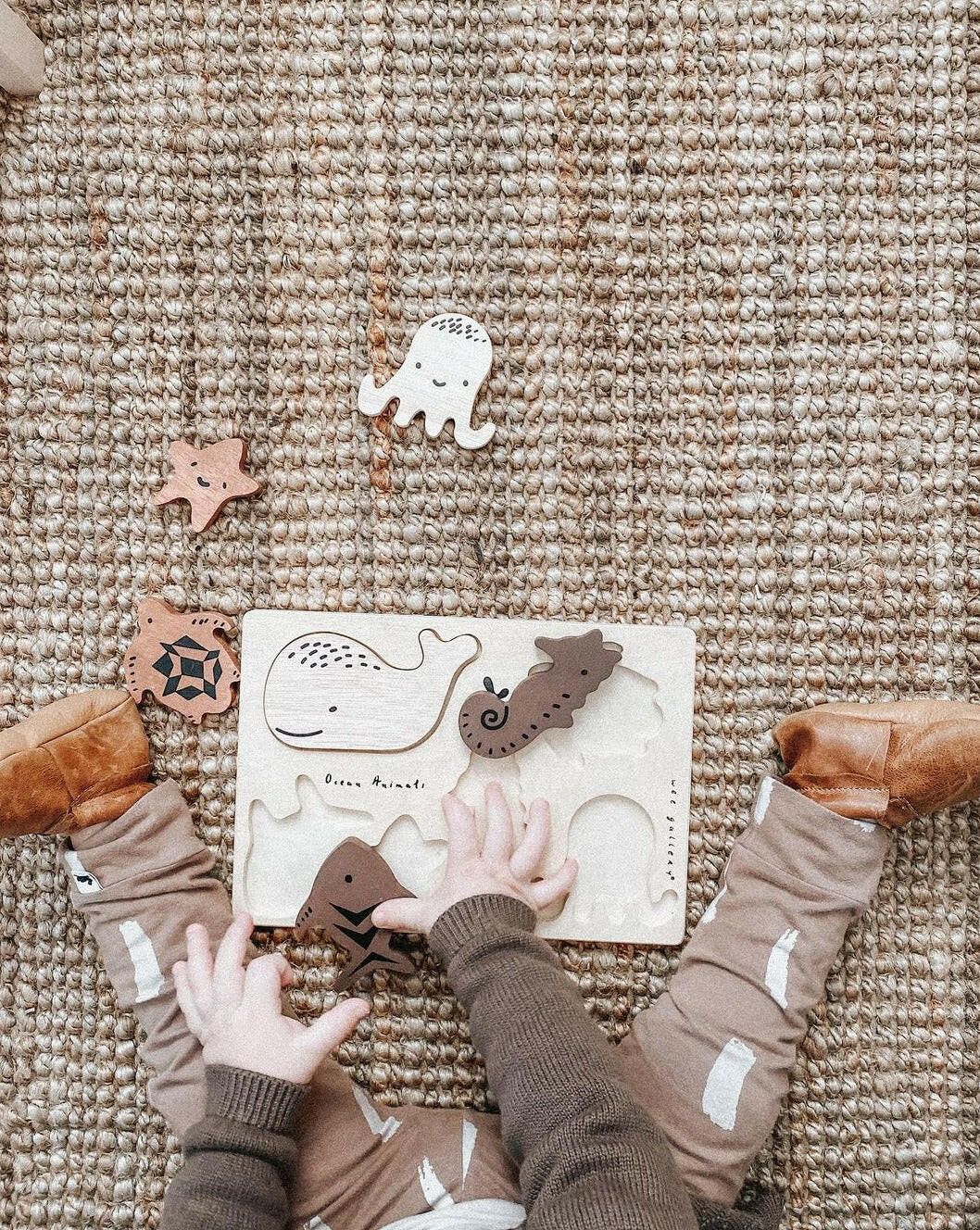 Wooden Tray Puzzle - Ocean Animals Wooden Puzzle Wee Gallery