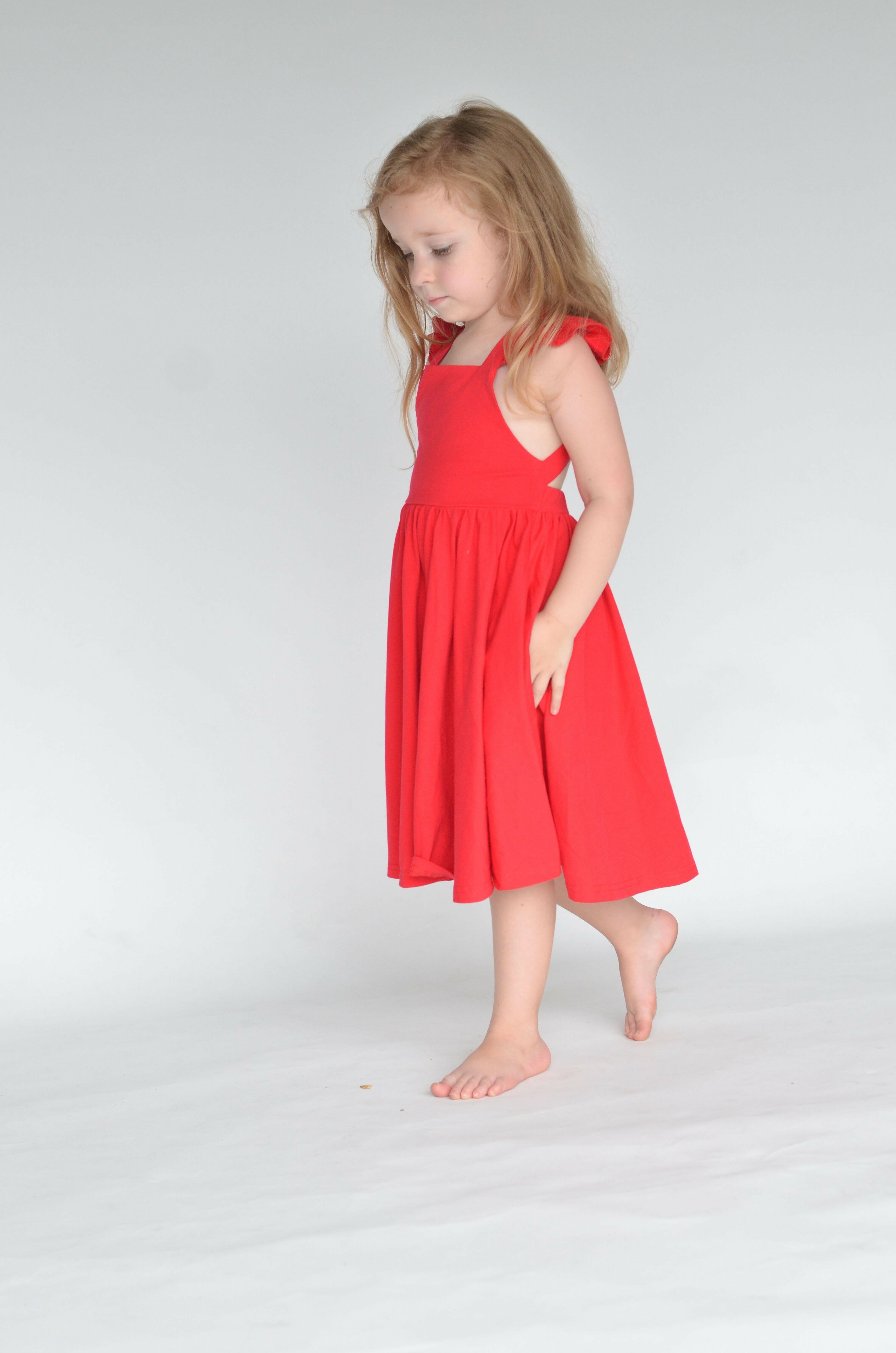 Rosita in Scarlet Ollie Jay