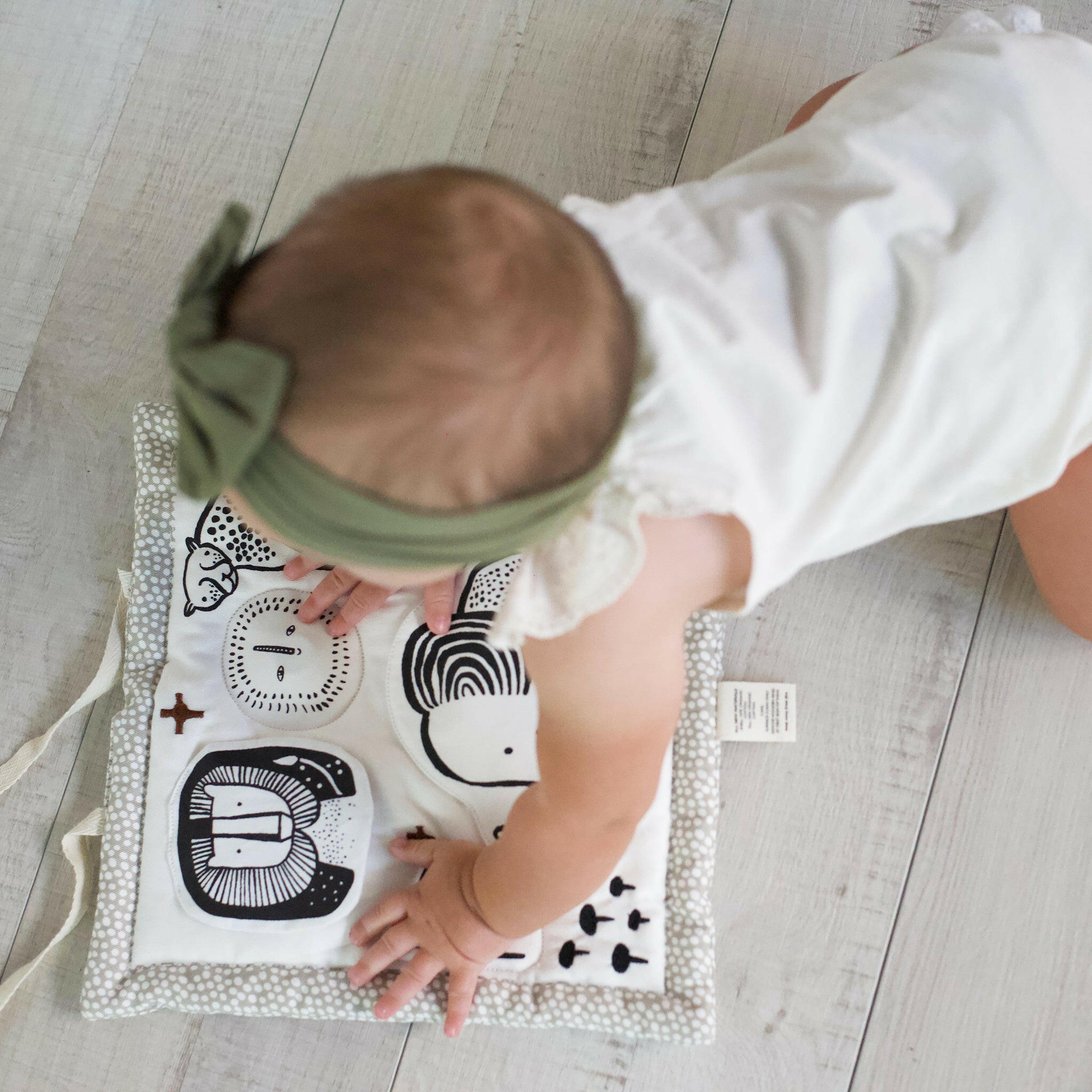 Organic Activity Pad - Safari Activity Pads Wee Gallery