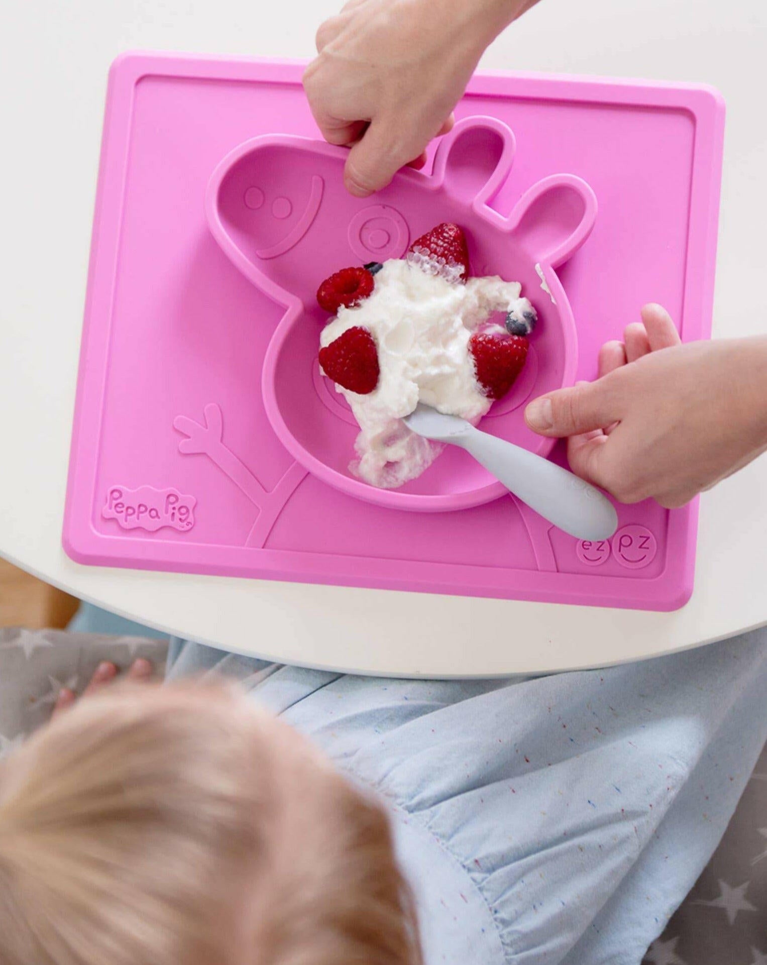 Peppa Pig Mat Feeding Ezpz