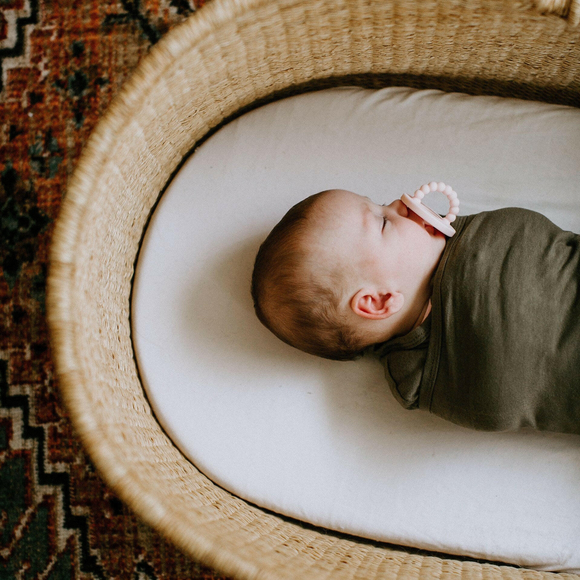 PREEMIE Swaddle (4-6lbs) | Moss 100% Cotton Jersey embé®