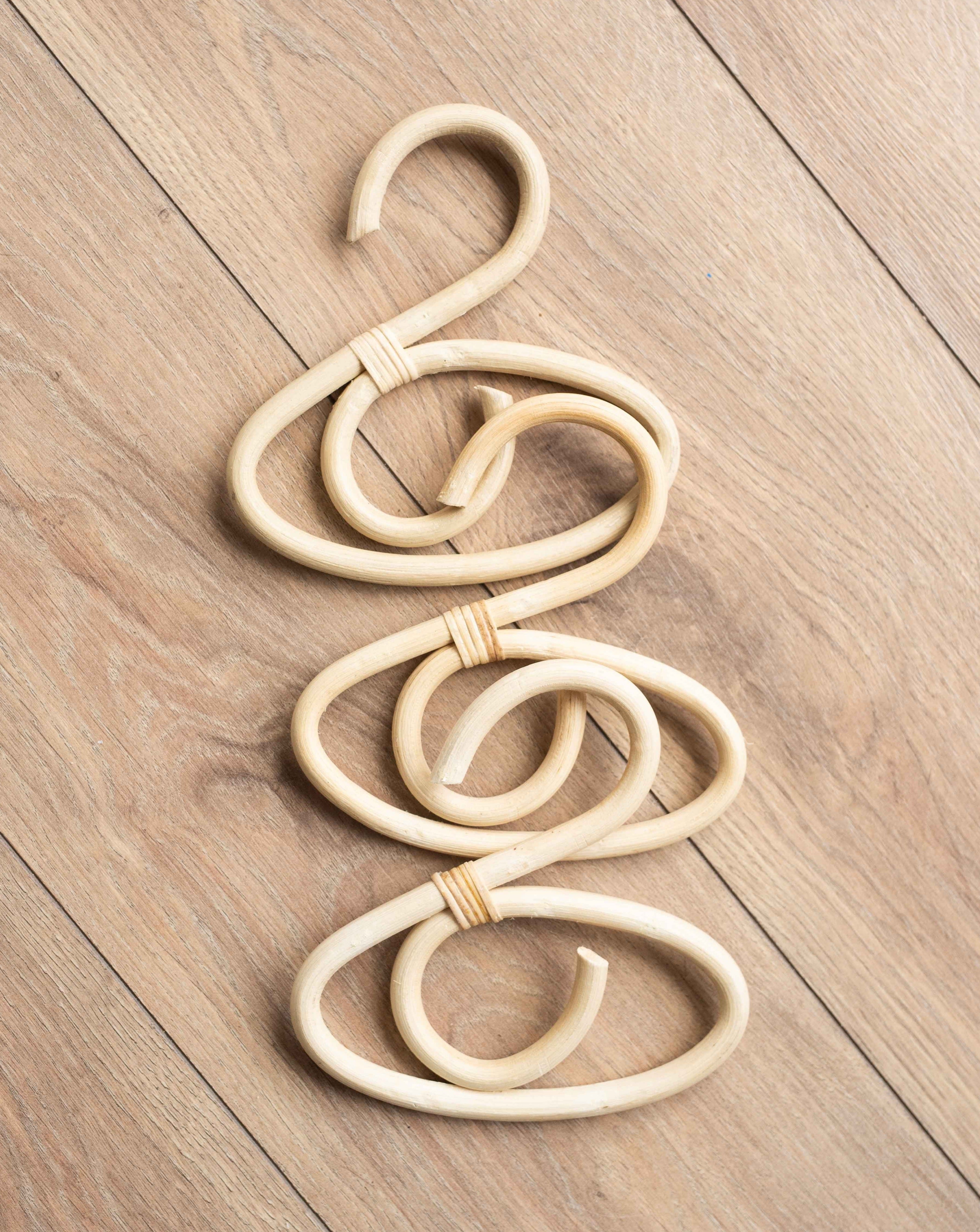 http://littlewonderandco.com/cdn/shop/products/rattan-dollhangers-1.jpg?v=1677883974