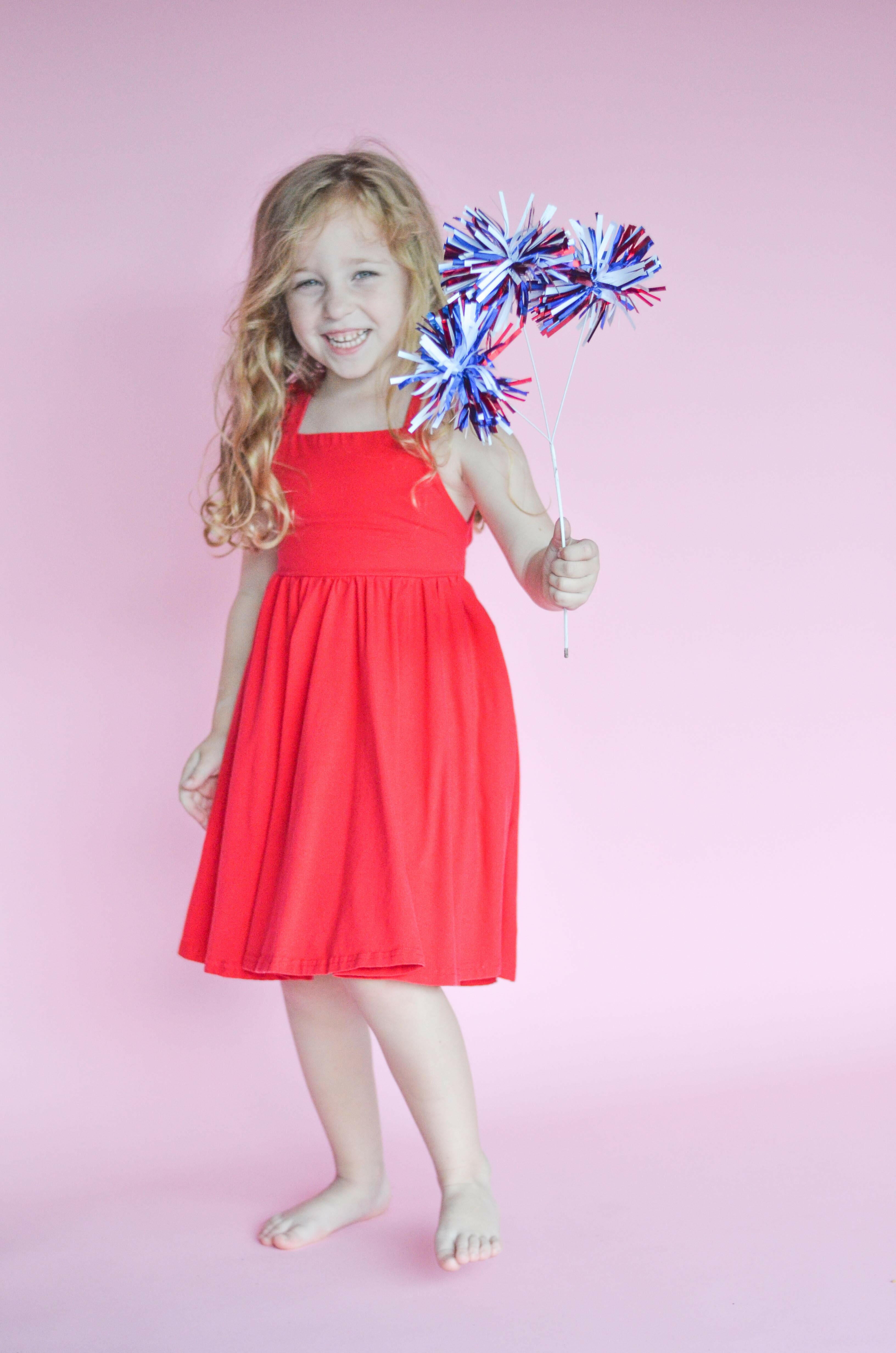 Rosita in Scarlet Ollie Jay