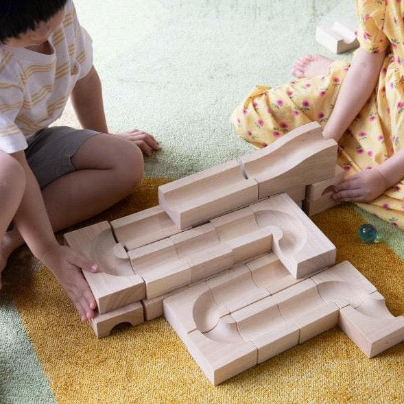 Unit Block Marble Run - 40 pc. set Kids Toys Guidecraft
