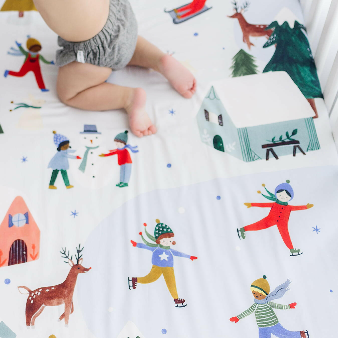 Snowy Day Standard Size Crib Sheet Crib sheets Rookie Humans