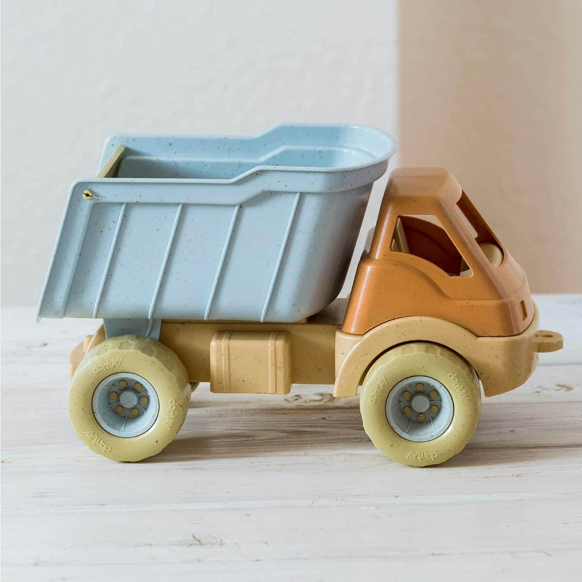 Bio Truck Cars Dantoy