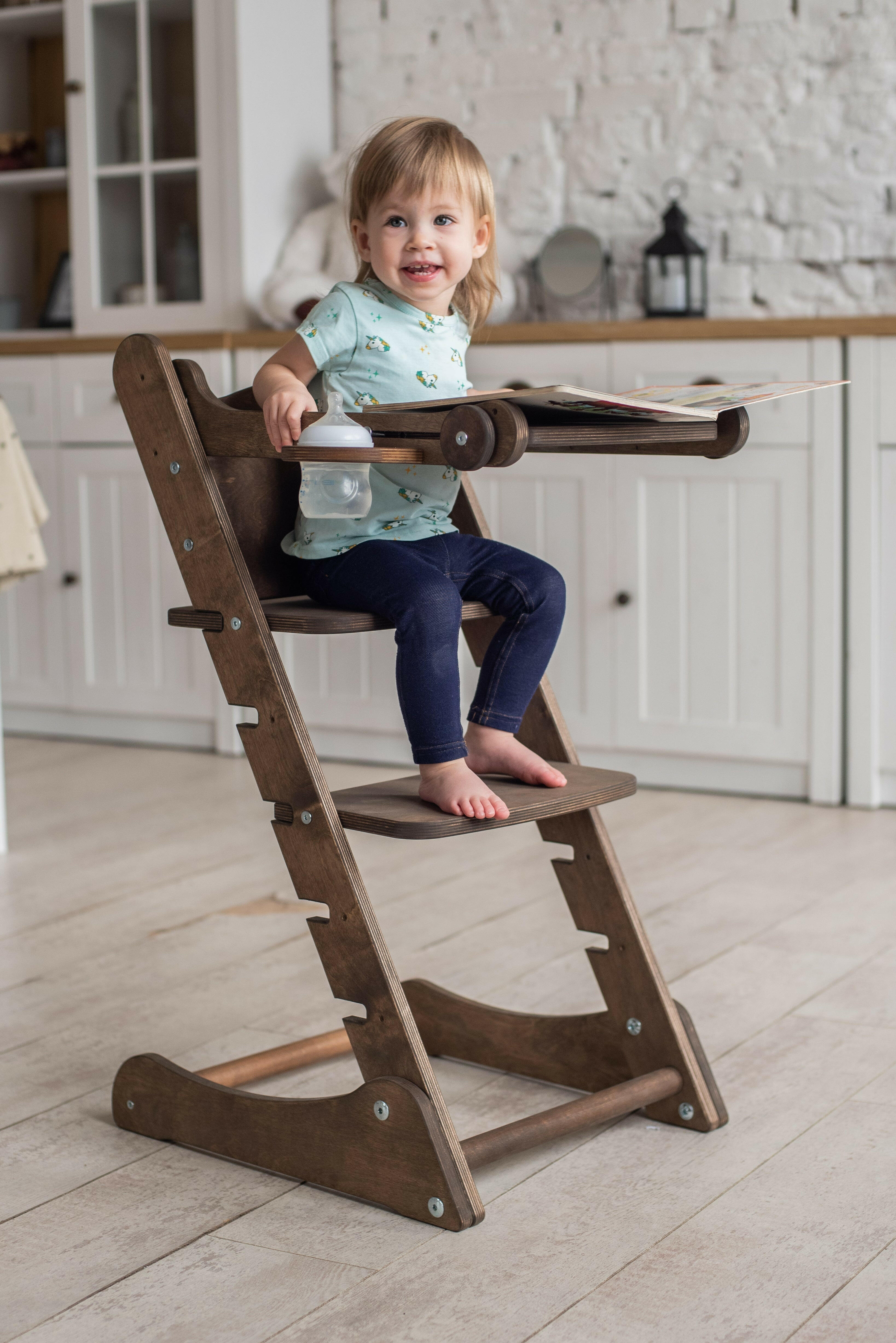 Growing Chair for Kids - Kitchen Helper with Tabletop – Beige Growing chairs Goodevas