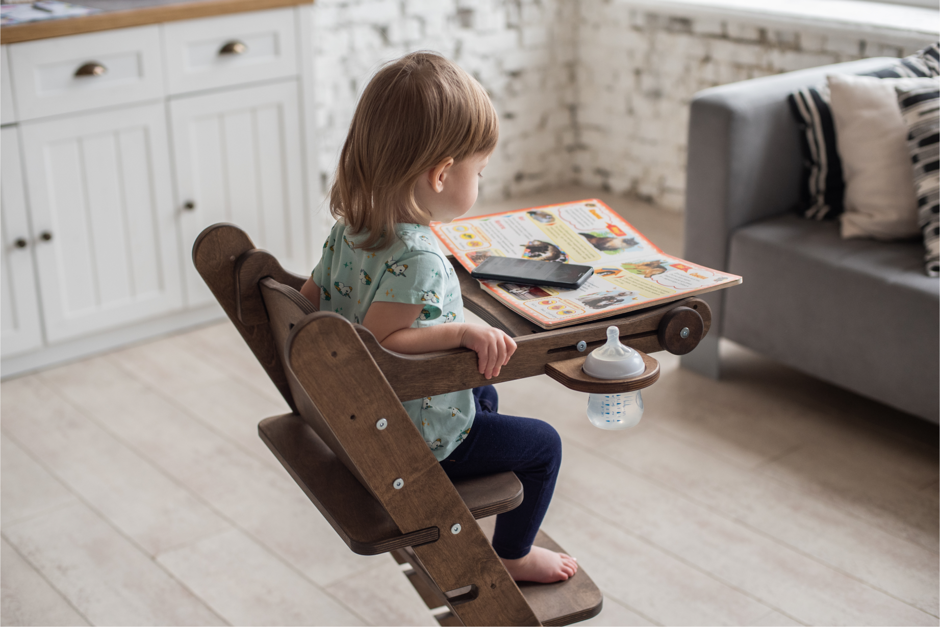 Growing Chair for Babies – Kitchen Helper Tower - Chocolate Growing chairs Goodevas