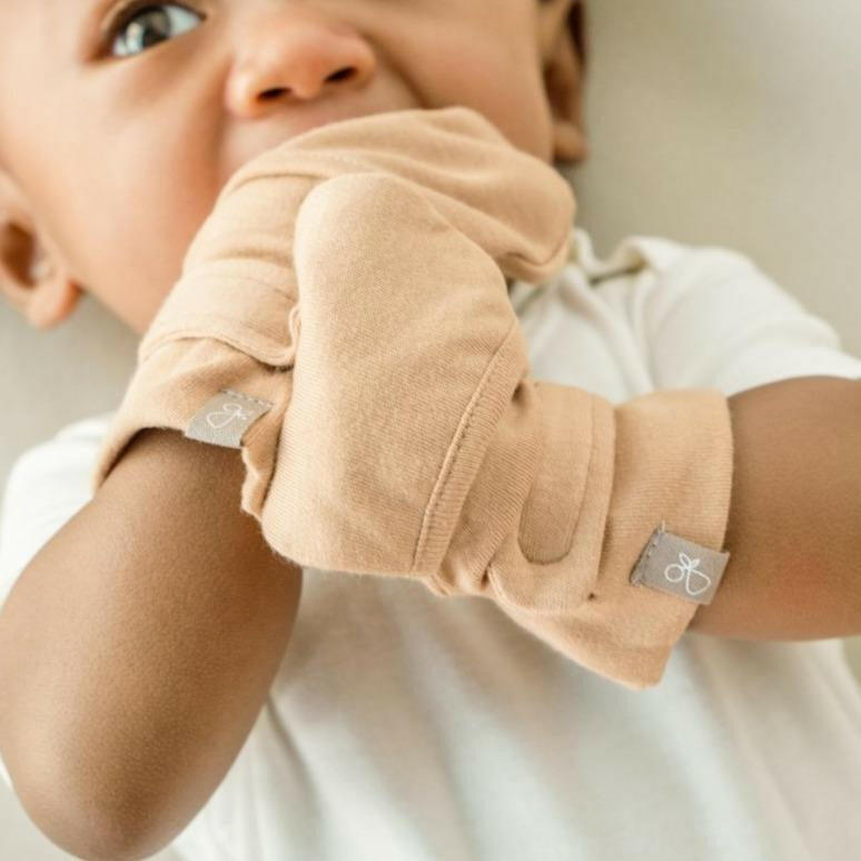 MITTS | SANDSTONE by goumikids goumikids