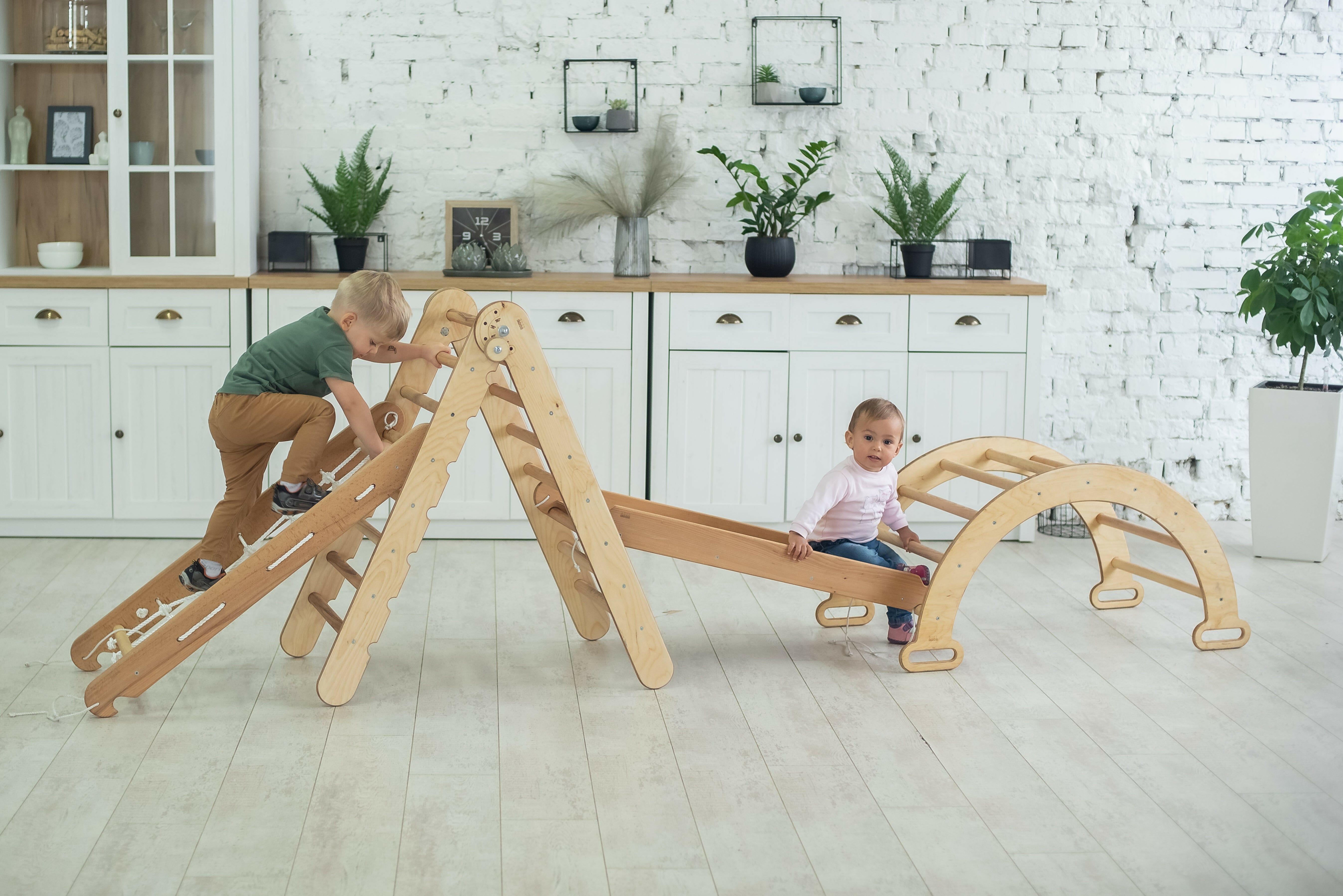 4in1 Montessori Climbing Frame Set: Triangle Ladder + Arch/Rocker + Slide Board/Ramp + Netting rope 4in1 Playsets Goodevas