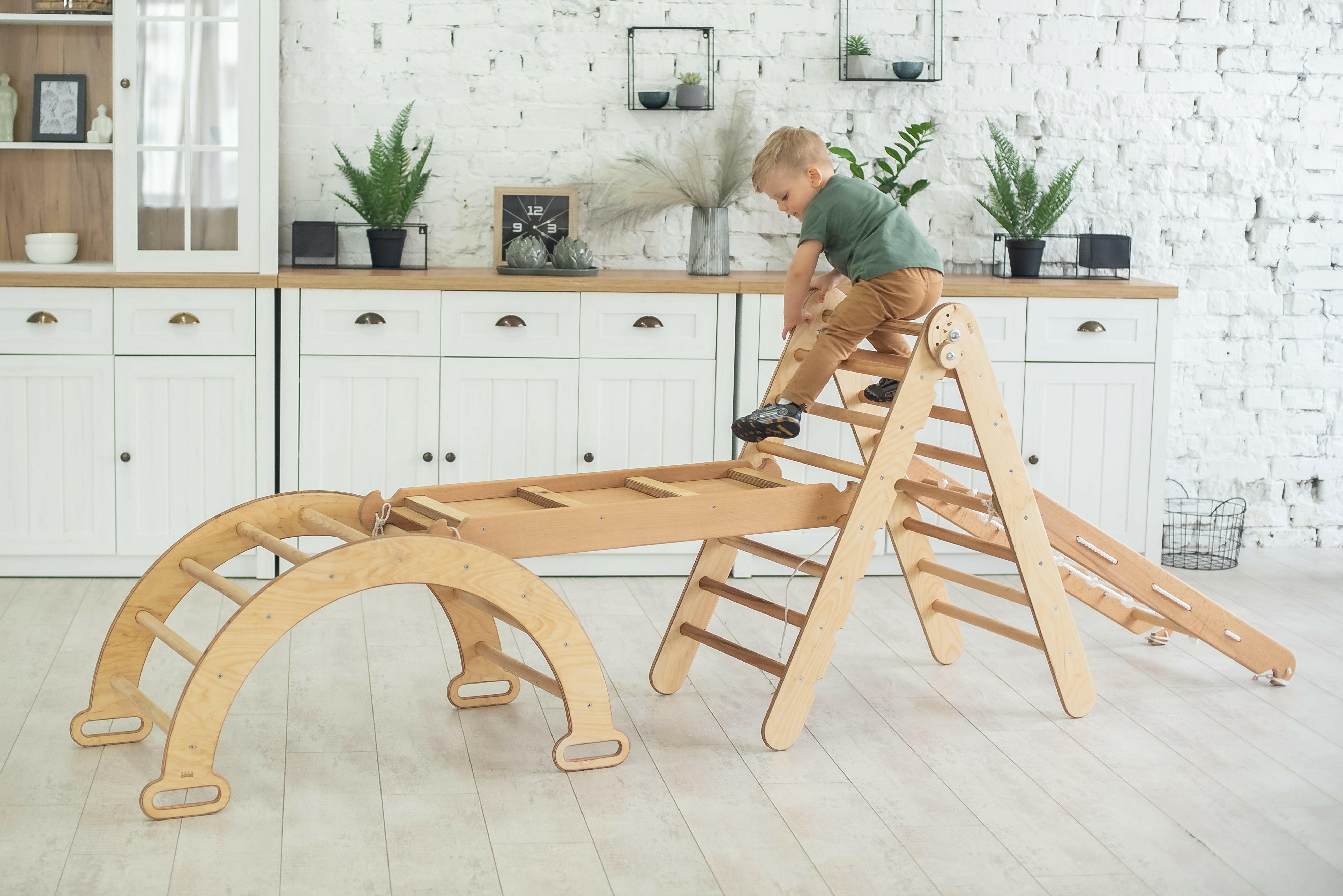 4in1 Montessori Climbing Frame Set: Triangle Ladder + Arch/Rocker + Slide Board/Ramp + Netting rope 4in1 Playsets Goodevas