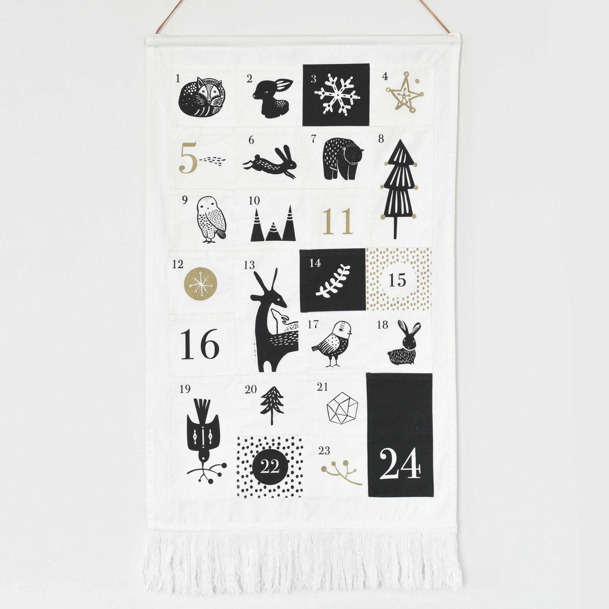 24 Pocket Advent Calendar - Winter Animals Christmas Wee Gallery
