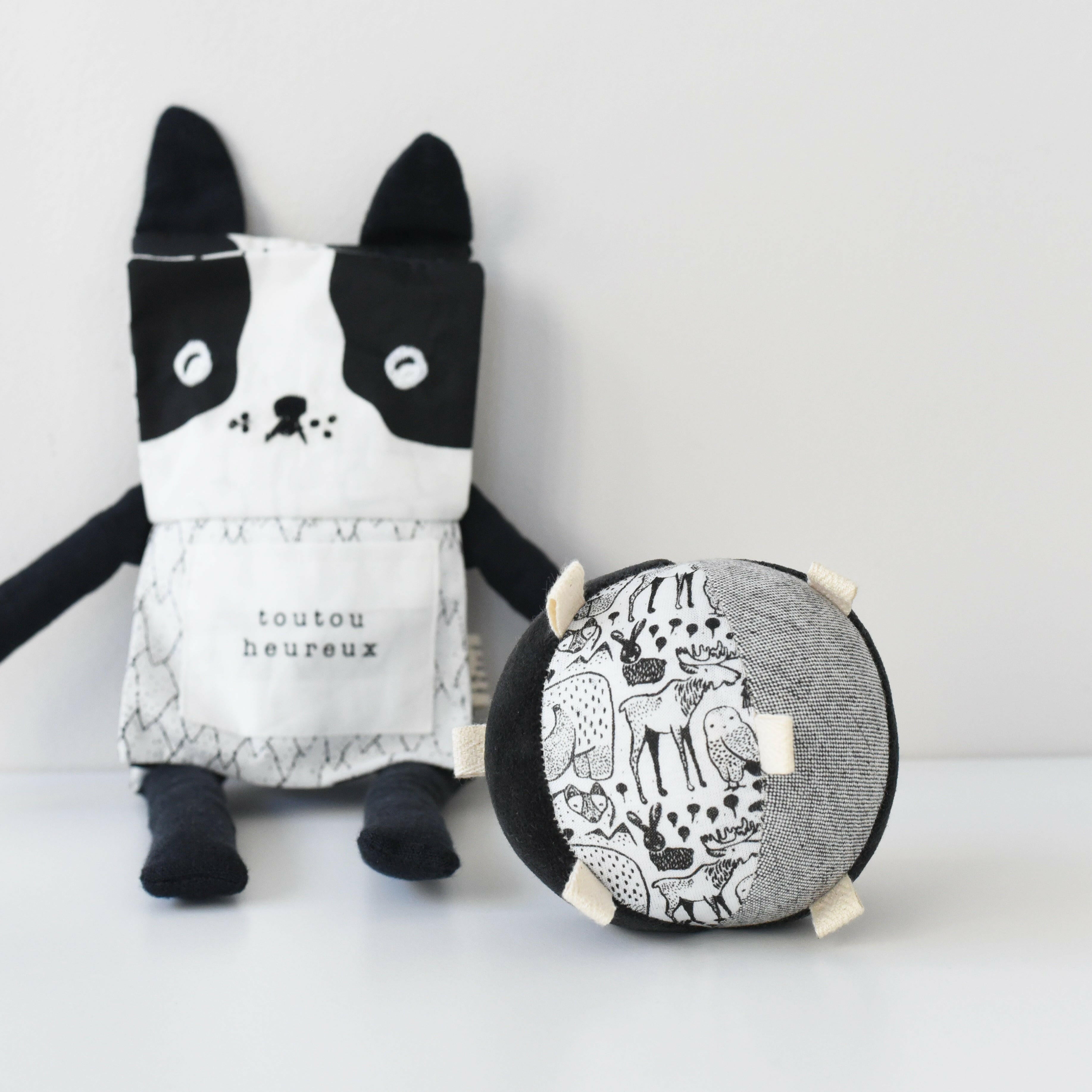 Taggy Ball with Rattle - Nordic Toys Wee Gallery