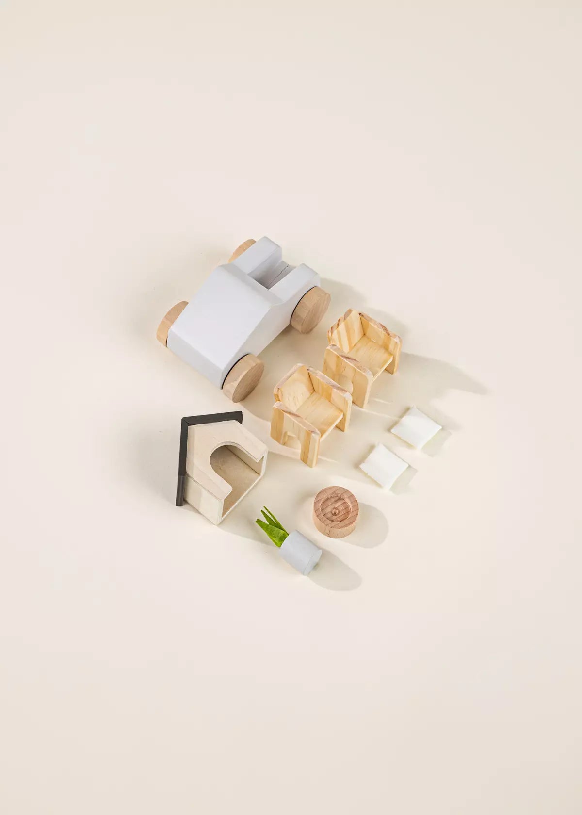 Wooden Doll House Outdoor Furniture & Accessories (8 pcs) Doll House Accessories Coco Village