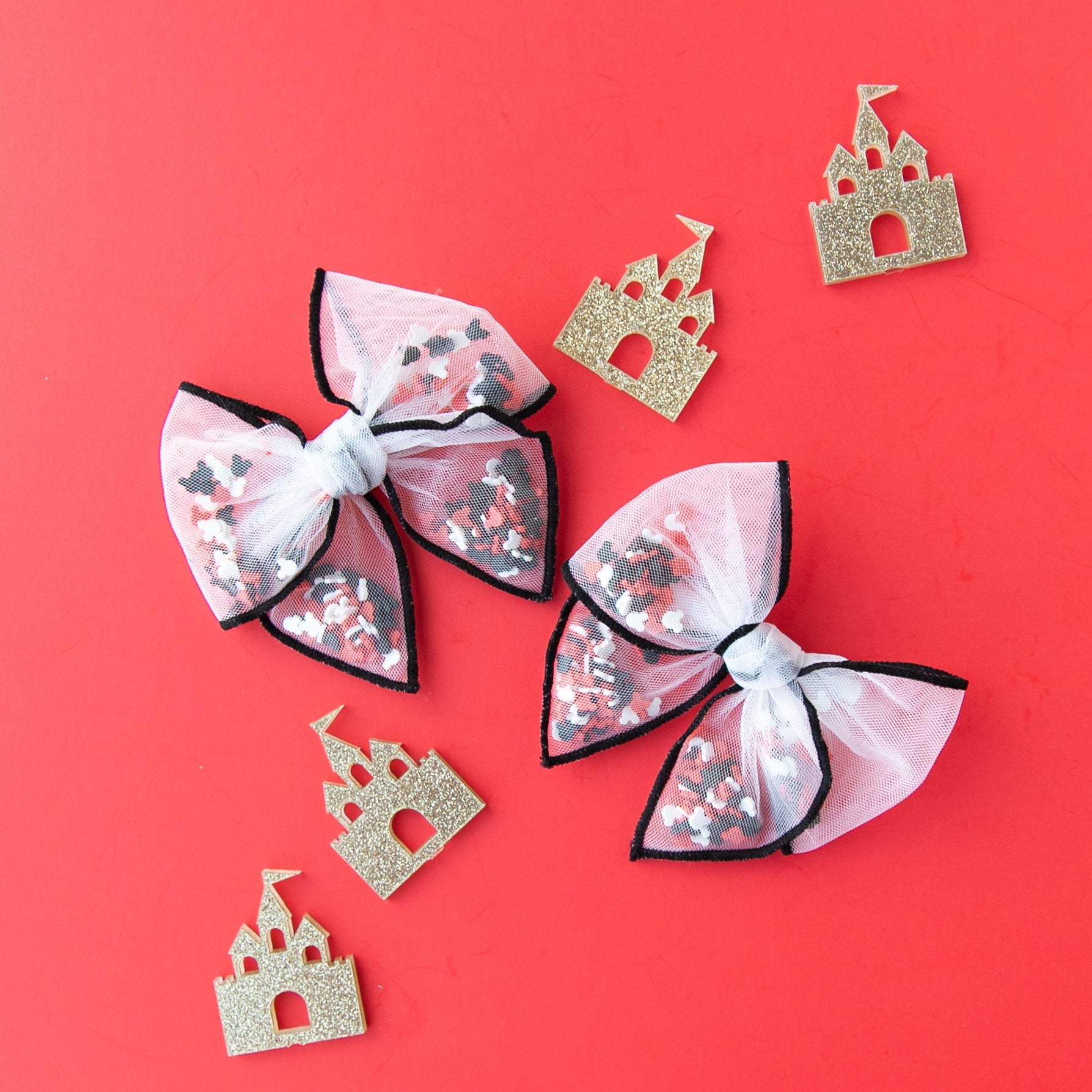 Cast Member | Petite Party Bow