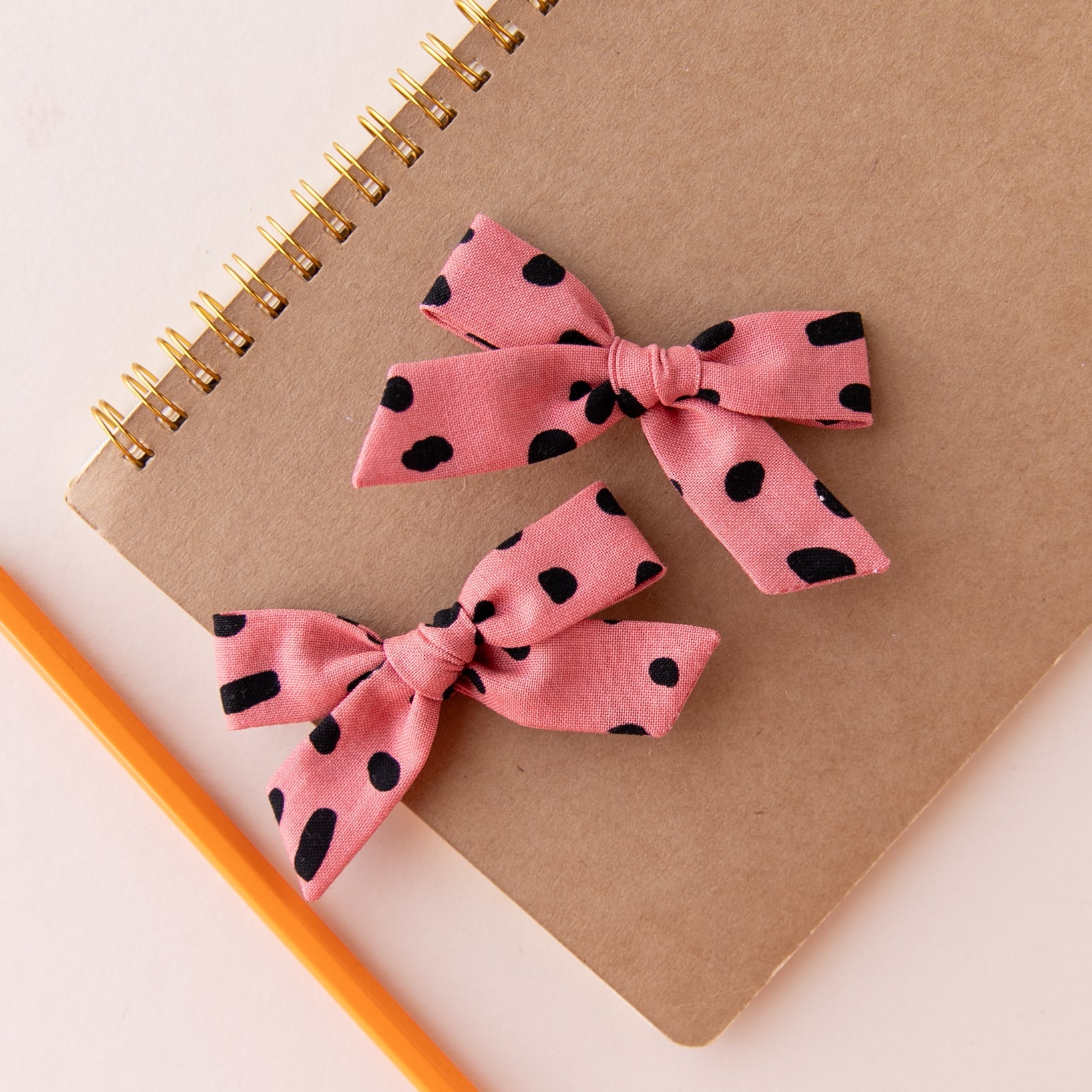 Spotted | Pigtail Set - Hand-tied Bow