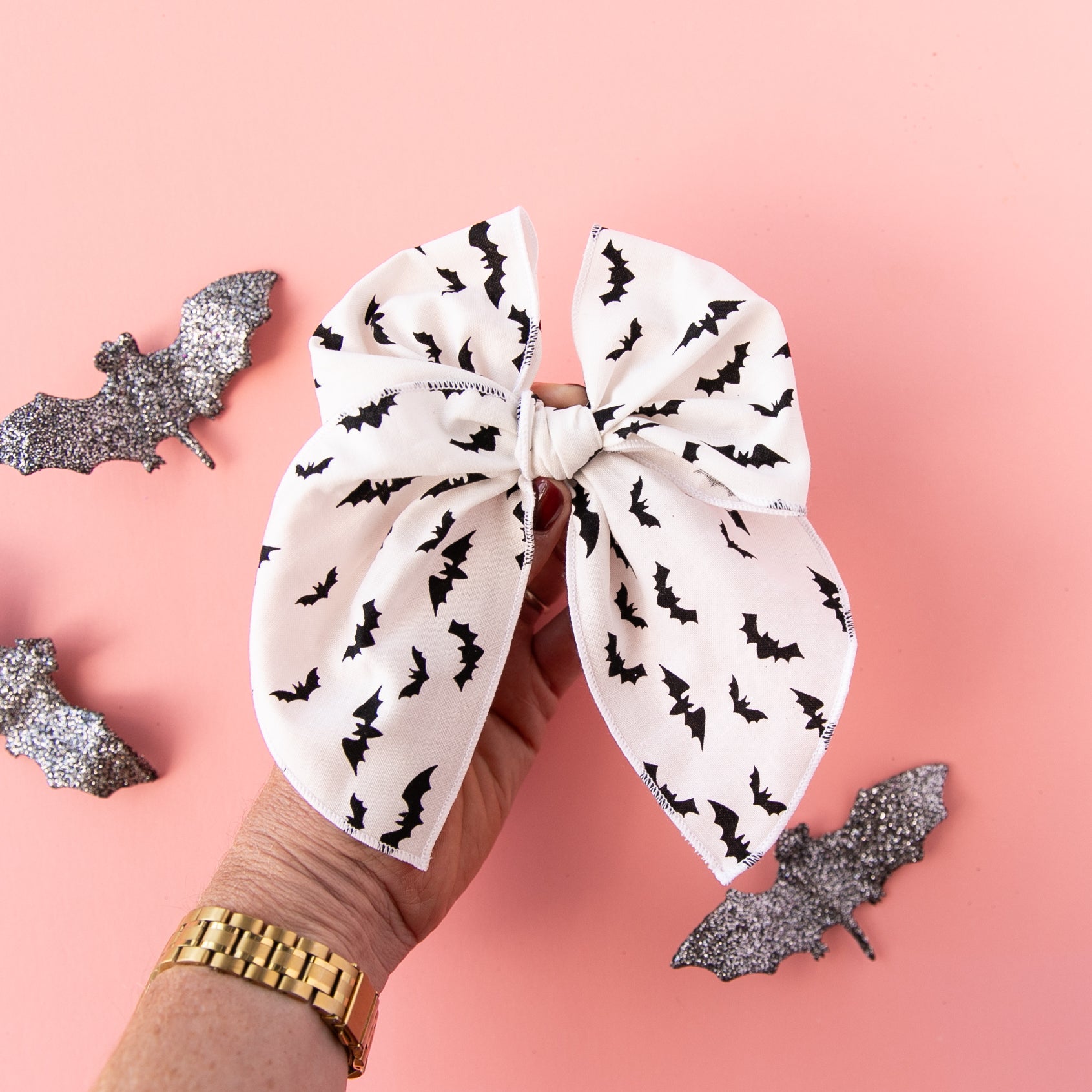 Batty | Party Bow