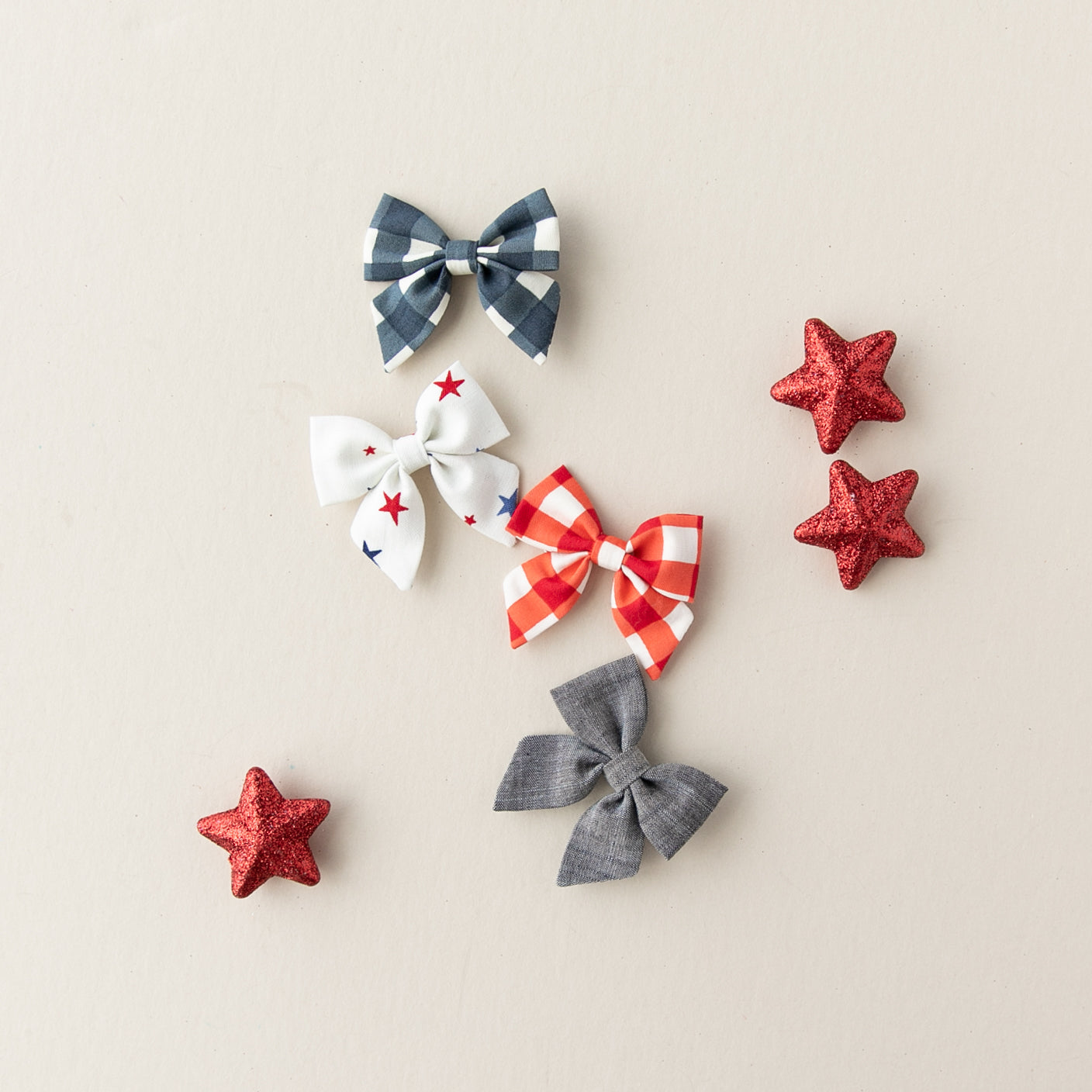 Red Gingham | Mini Piggy Bow