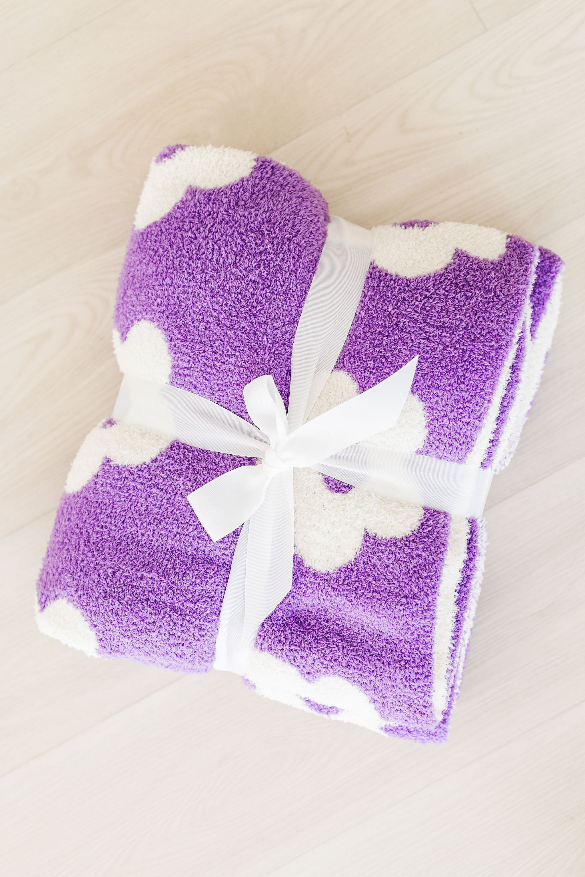 Lilac/Coconut Flower Cozy Blanket