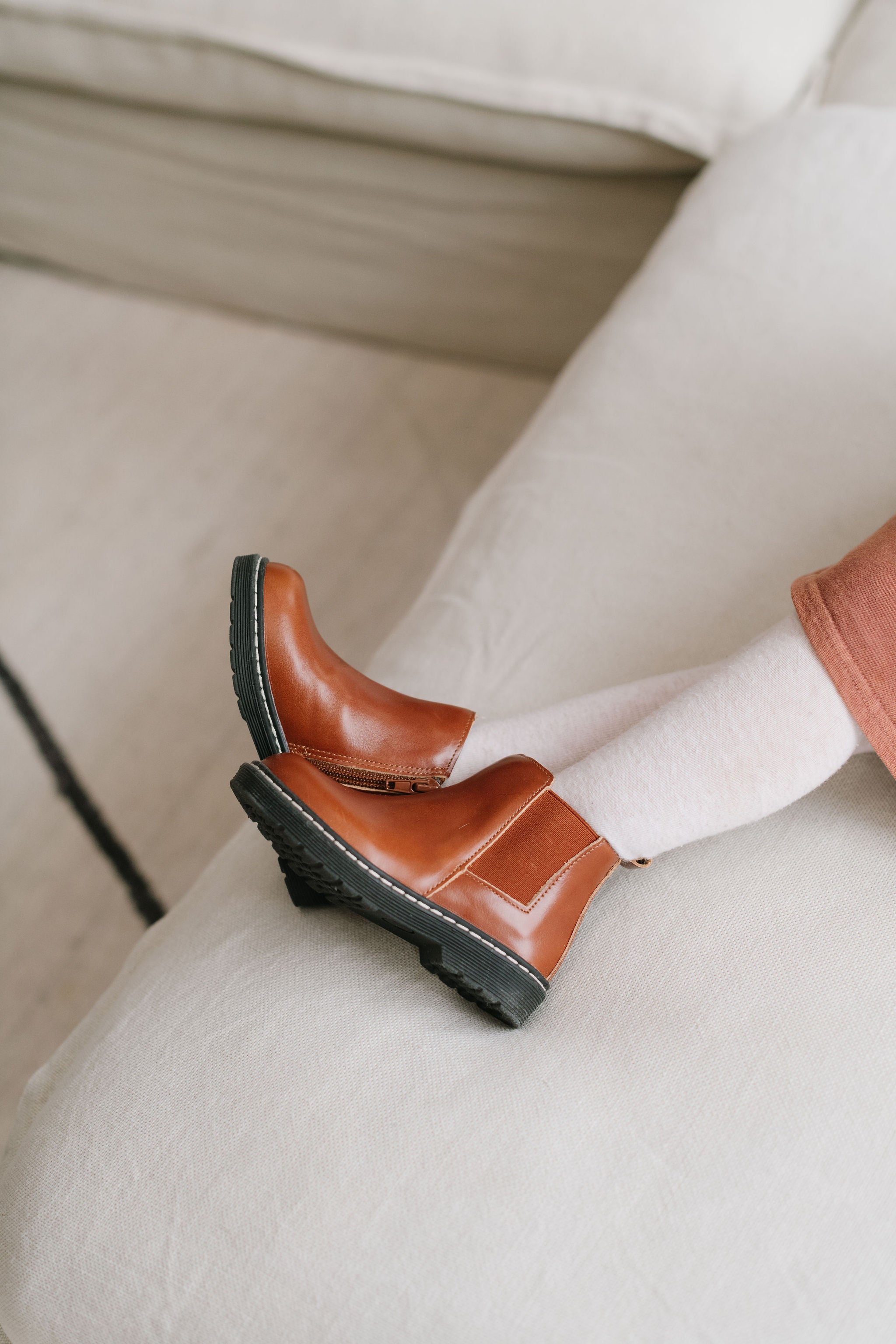 Cognac - Chelsea Boot - Hard Sole