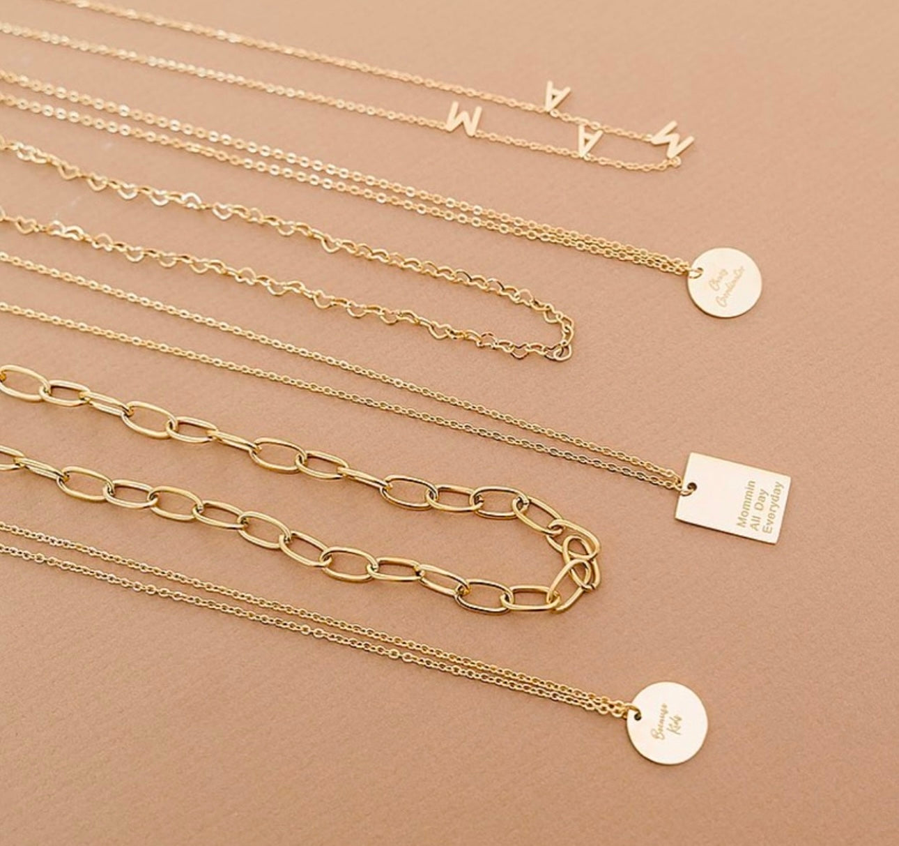 Mommin all day everyday necklace