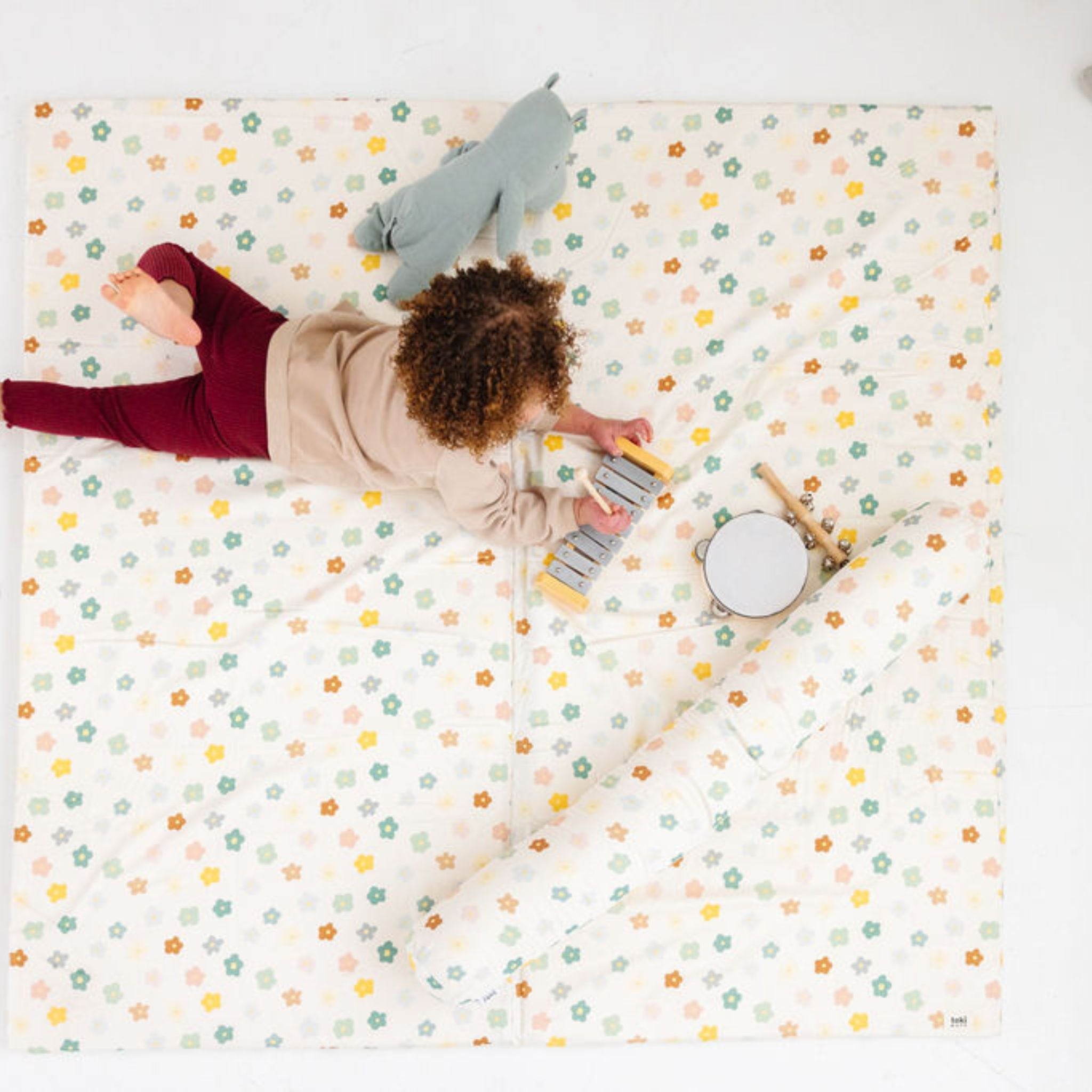 Playful Posies Mat