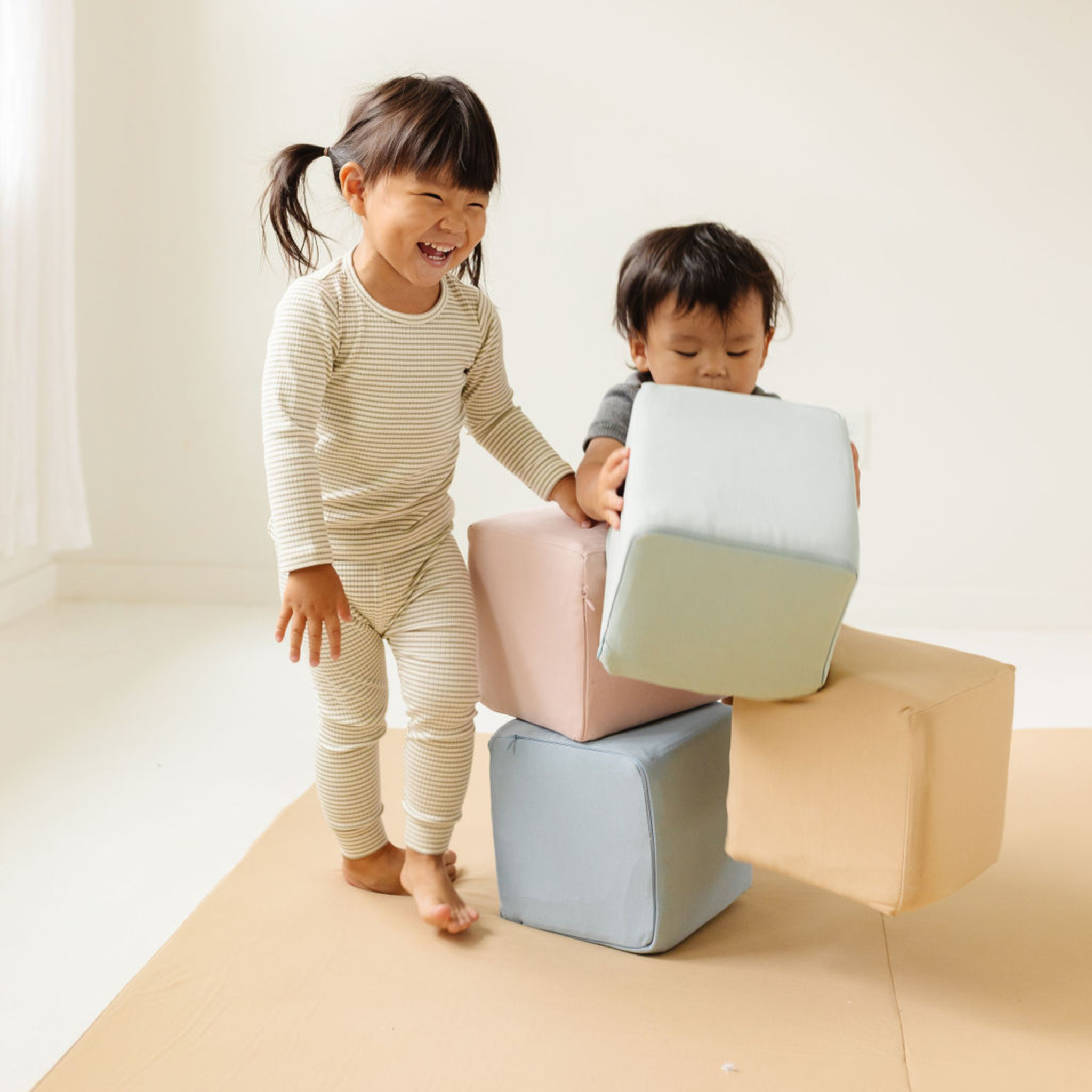 Sandcastle Jersey Play Cube