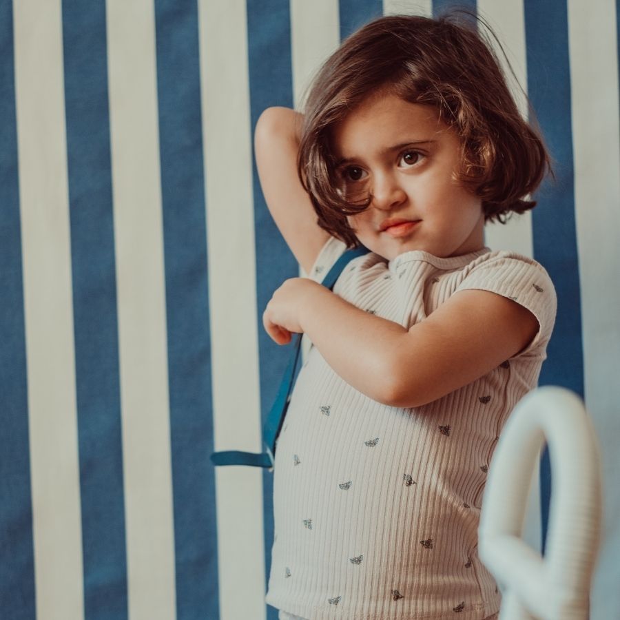 The Printed Long Sleeve Tee - Bee