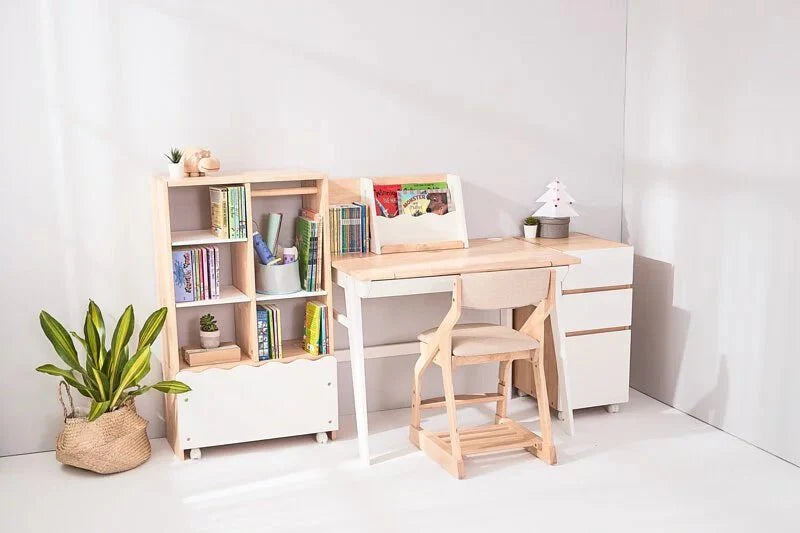 Calla Adjustable Solid Wood Growth Desk with Easel - Rubberwood Construction - Natural Color - Storage Drawers  MesaSilla USA   