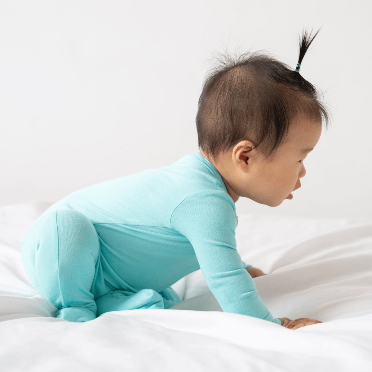 Baby Bamboo Pajamas w/ DreamCuffs®