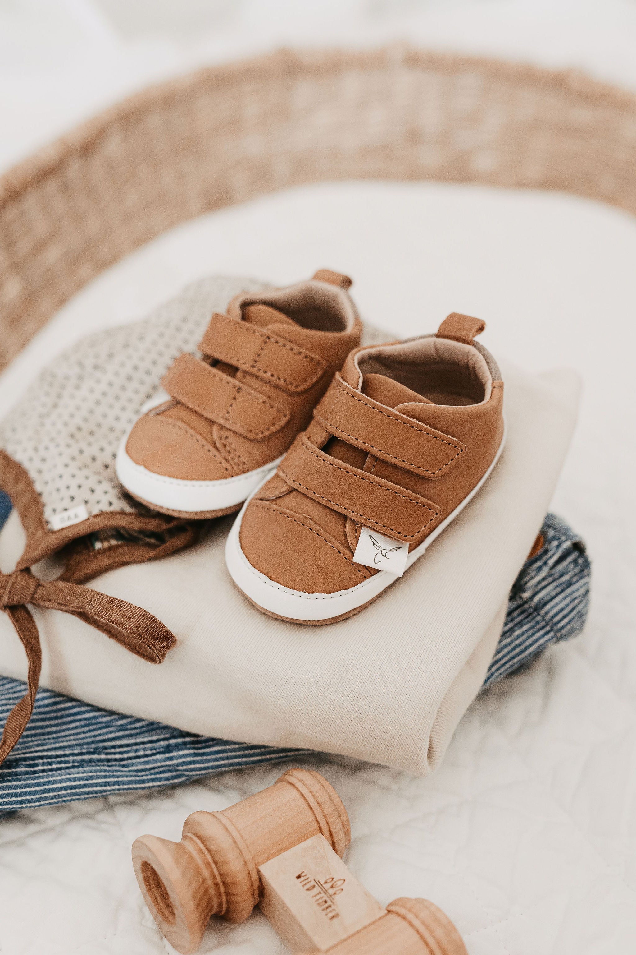 Casual Desert Sand Low Top {Premium Leather}