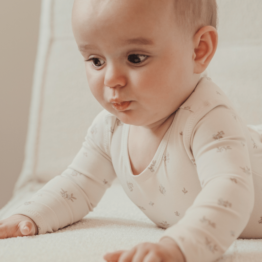 The Printed Hat - Mini Stitch Red