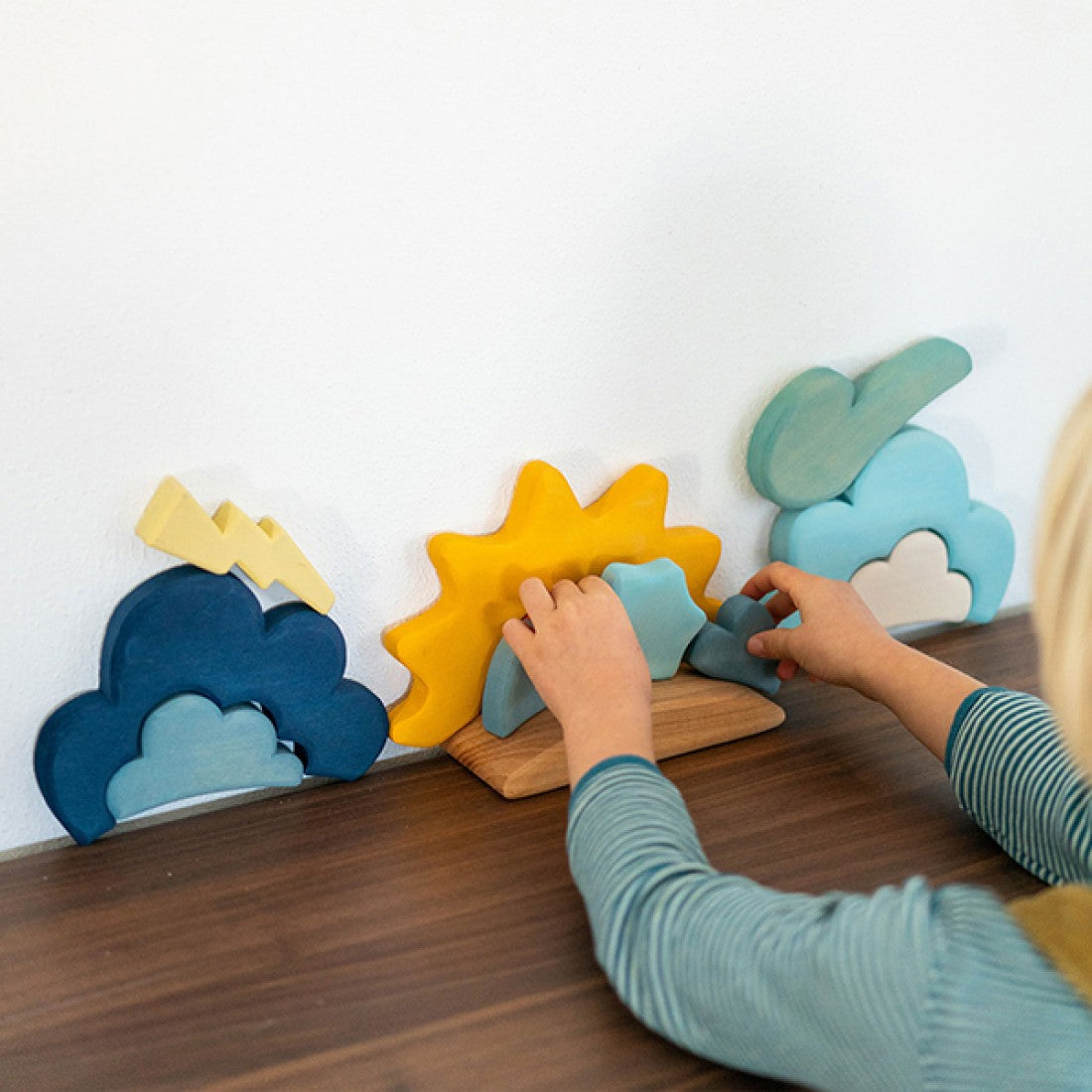 **Pre-order (Ships in 2-3 Weeks)**13 Pcs STAINED Wooden Weather Building Set