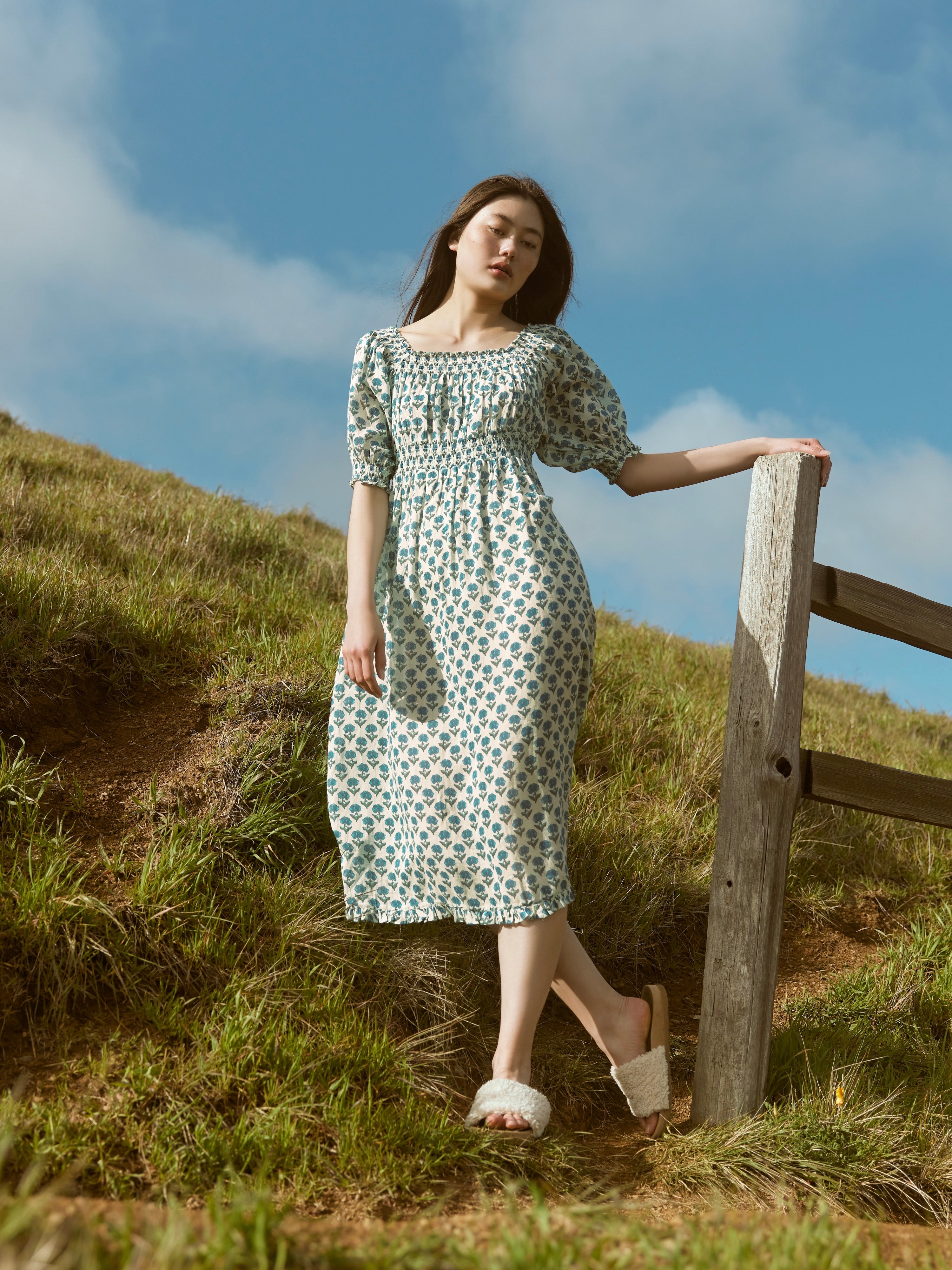 Rosie Midi Dress Nightgown - Ivory/Blue Bell Floral Print