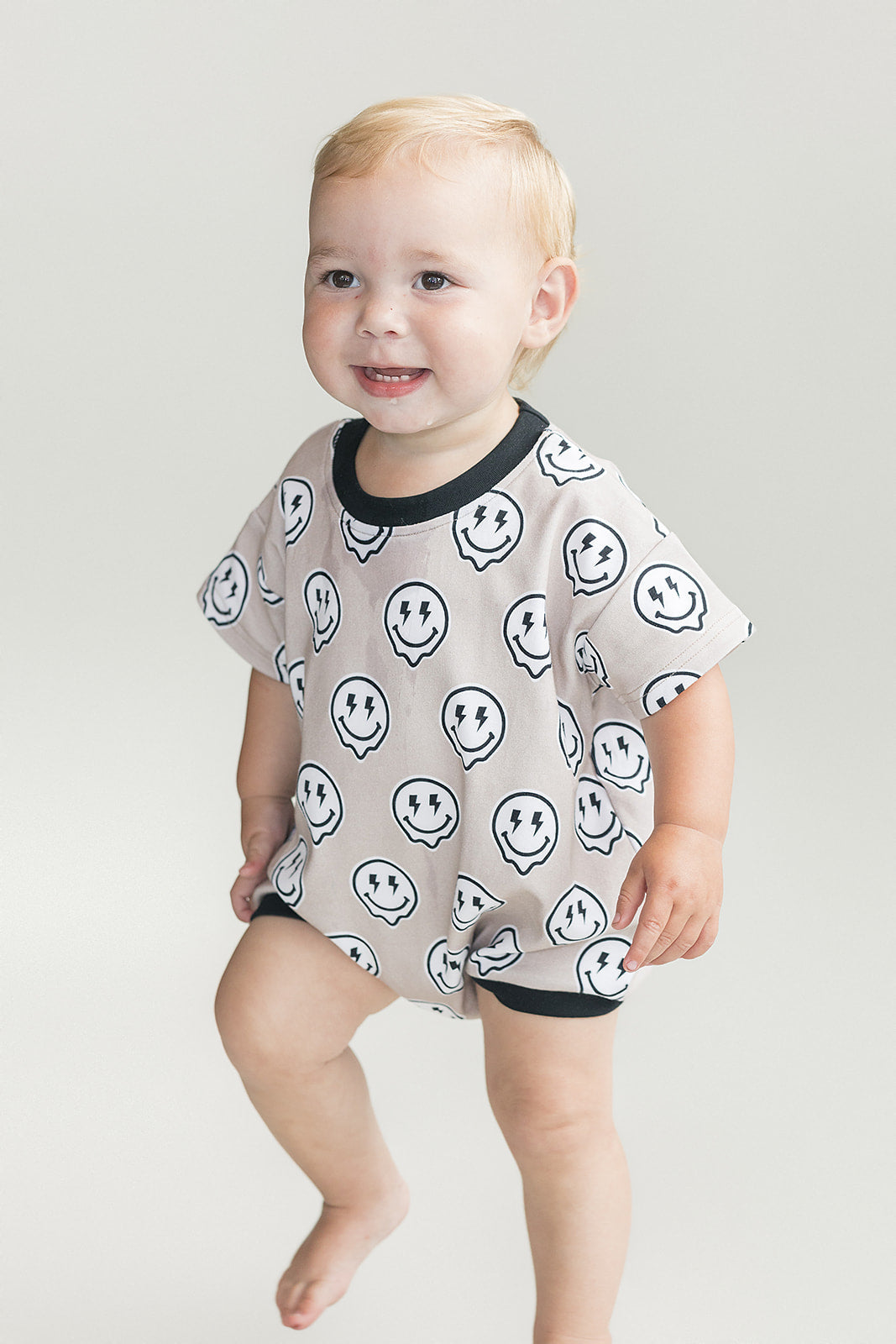 Short Sleeve Bubble Romper | Electric Drippy