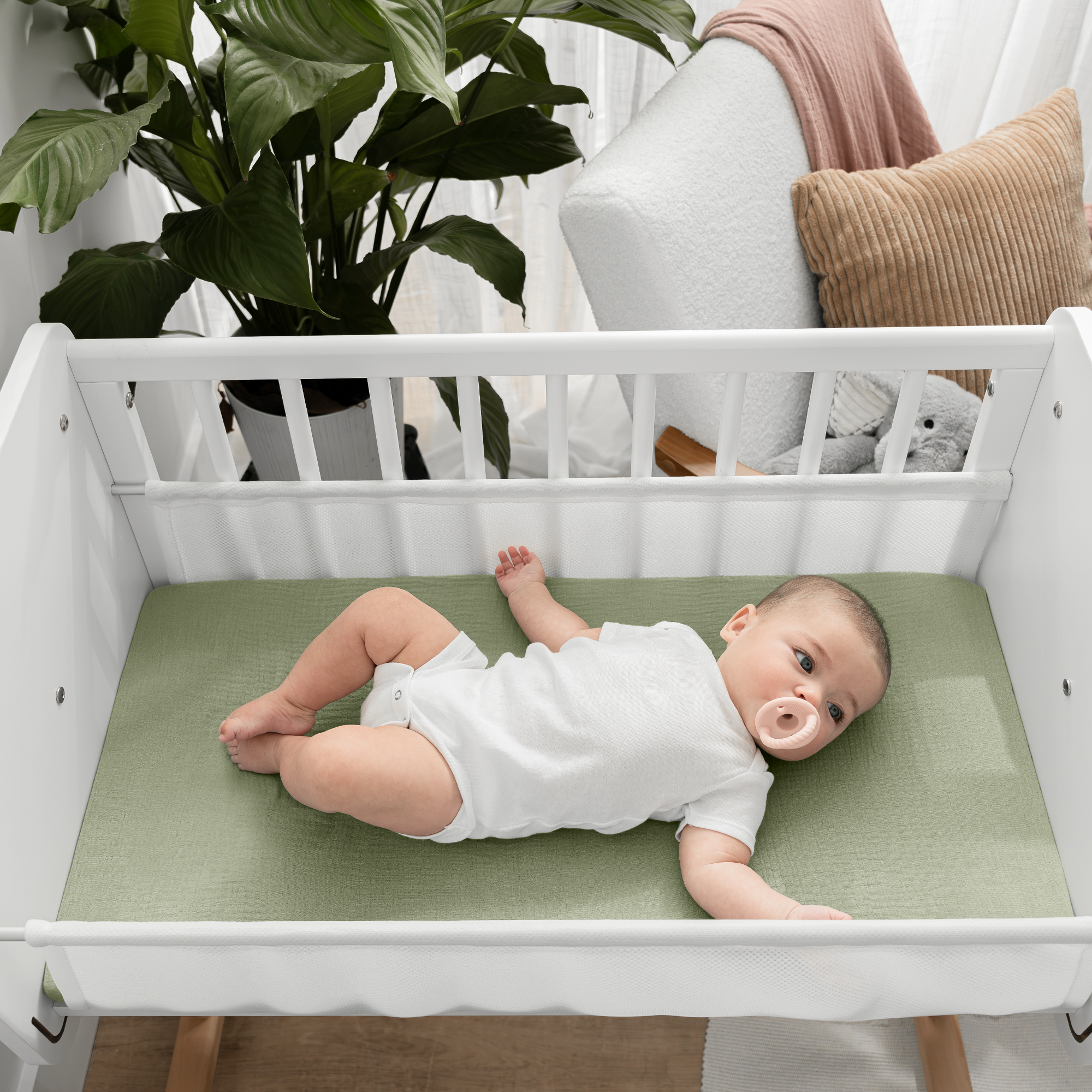 Muslin Fitted Bassinet Crib Sheet by Comfy Cubs