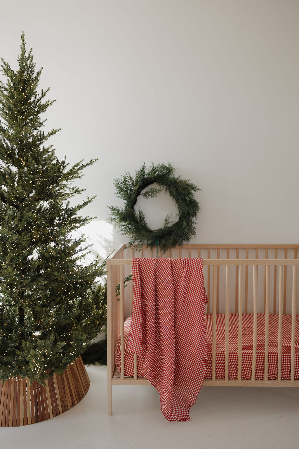 Muslin Crib Sheet | Red Gingham